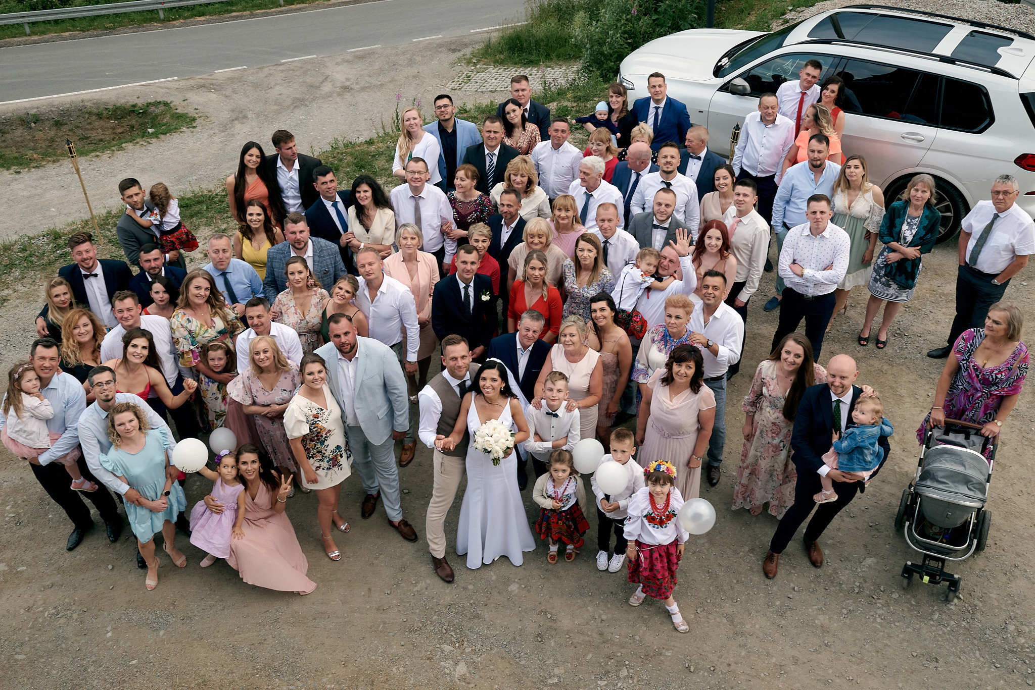 Wedding in mountains. Calgary wedding photographer. Andrii Bielikov