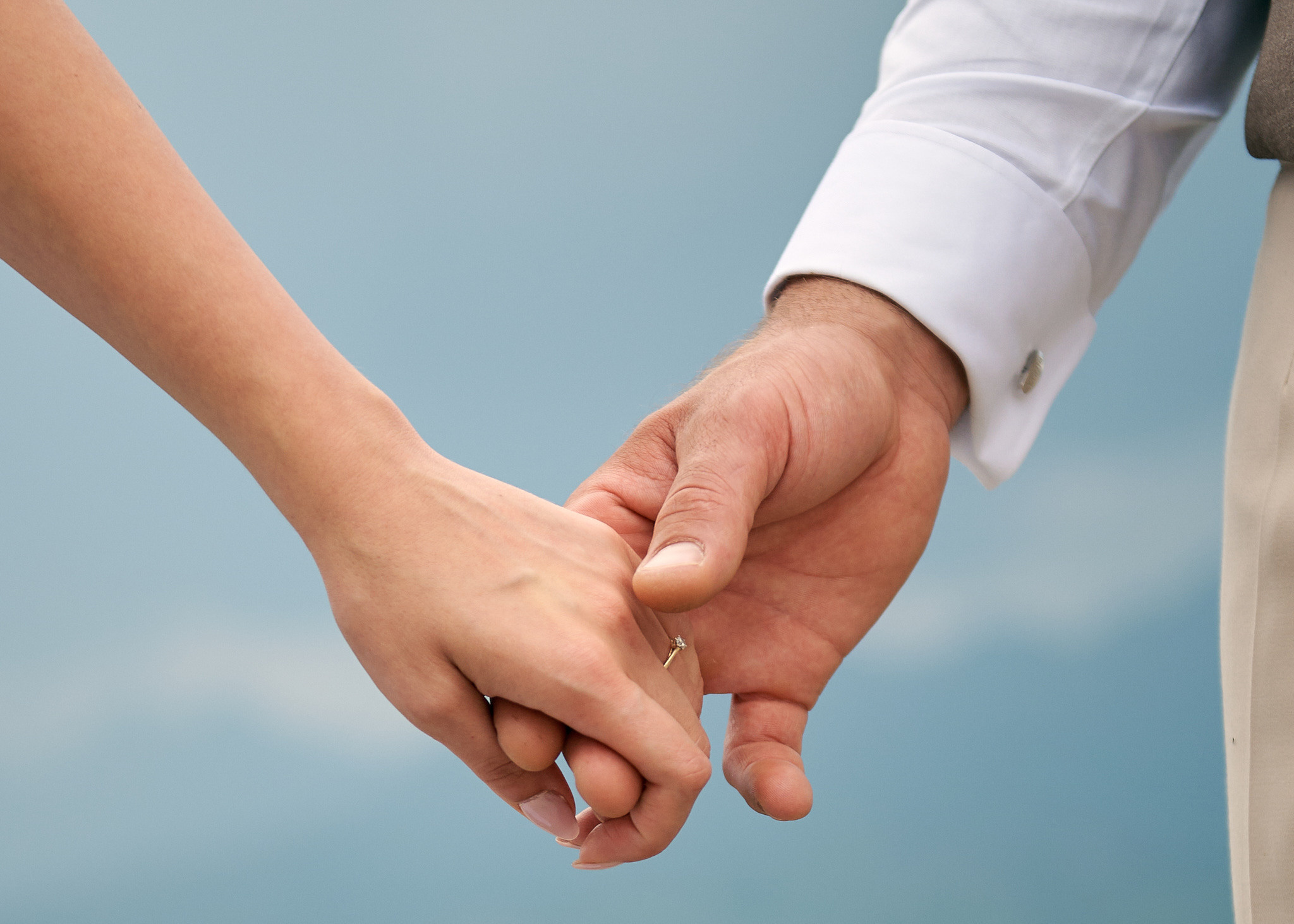 Wedding in mountains. Calgary wedding photographer. Andrii Bielikov