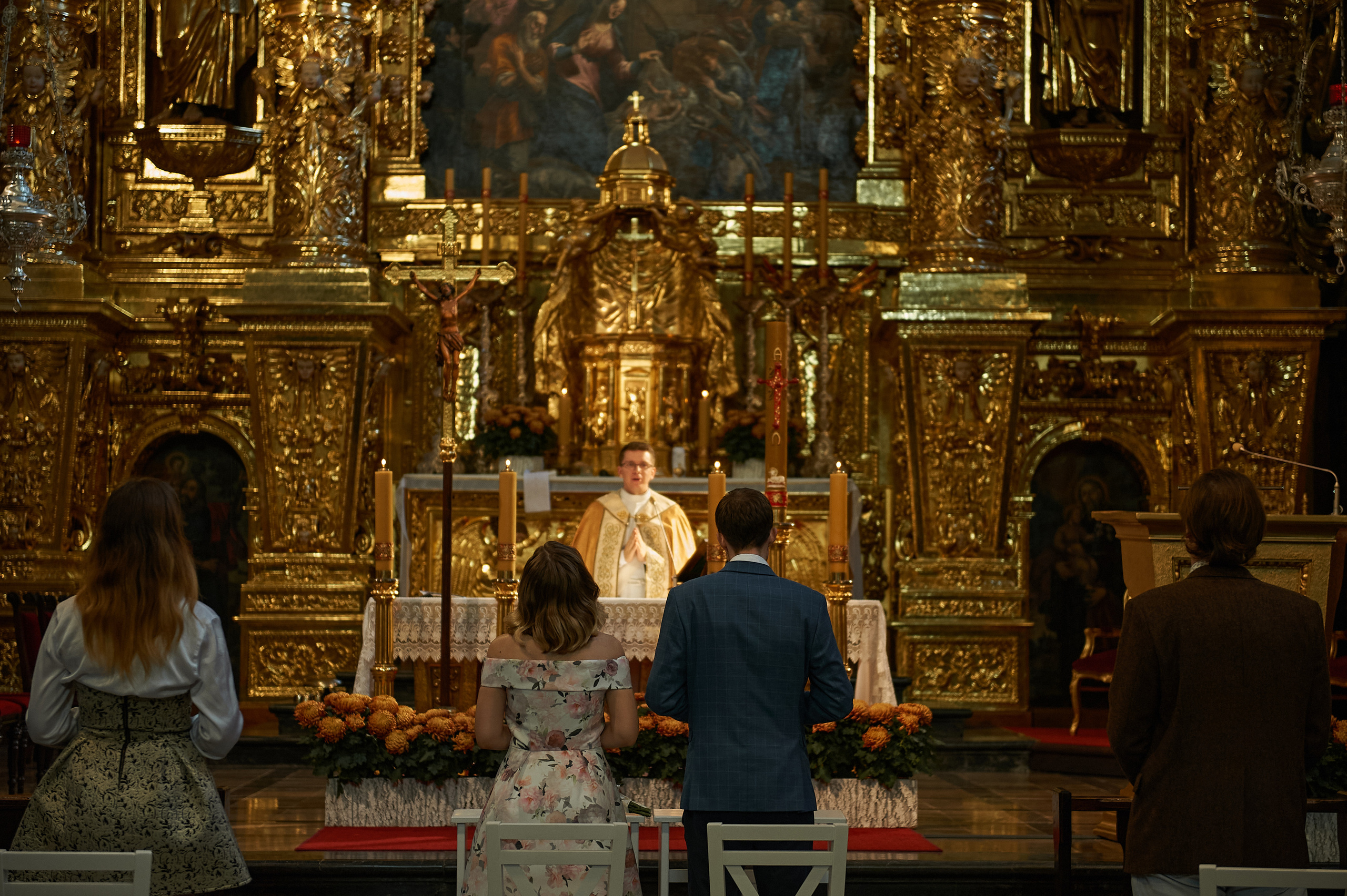 Wedding in the church. Calgary wedding photographer. Andrii Bielikov