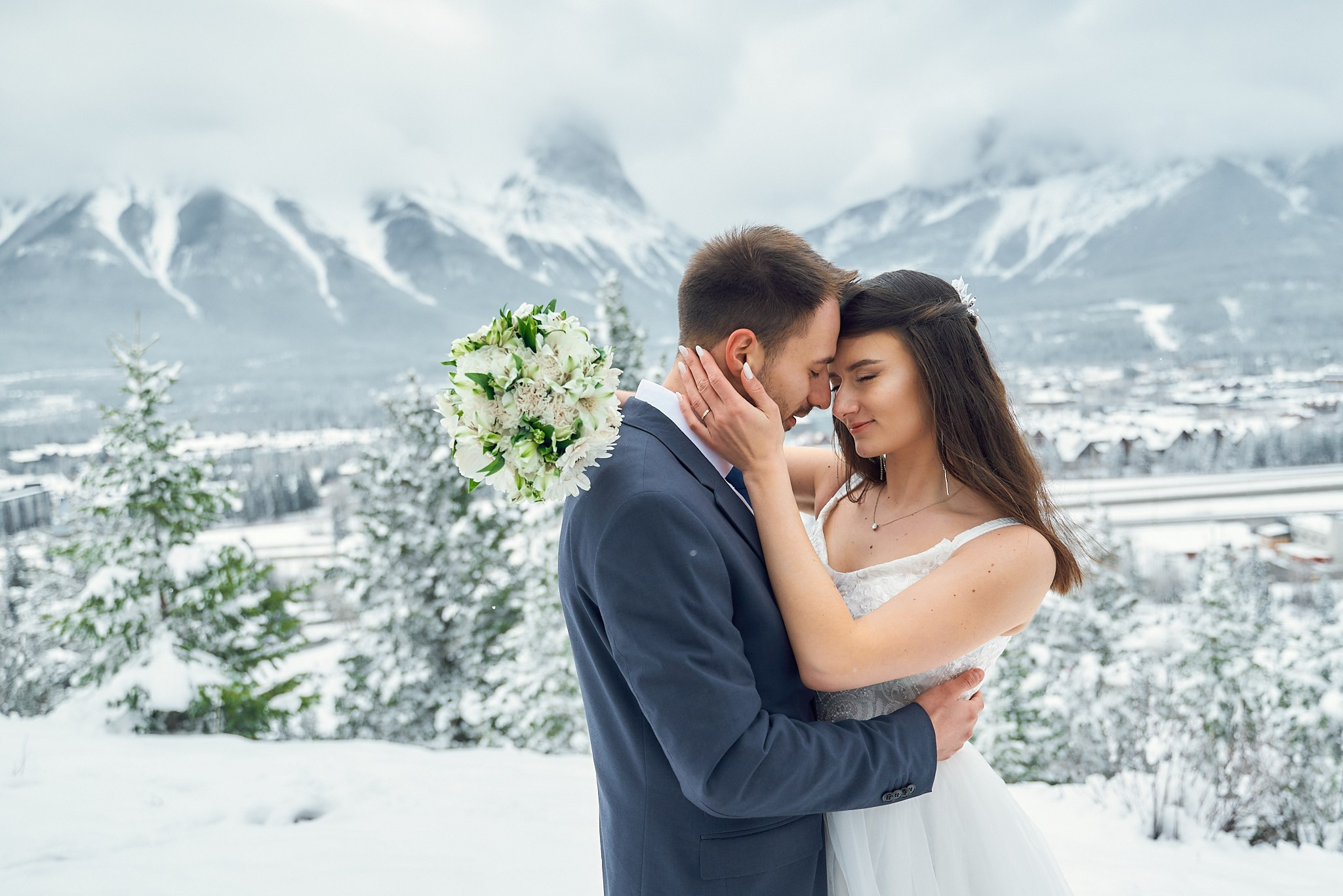 Lil sneak peek from Michael and Anna wedding. Calgary wedding photographer. Andrii Bielikov