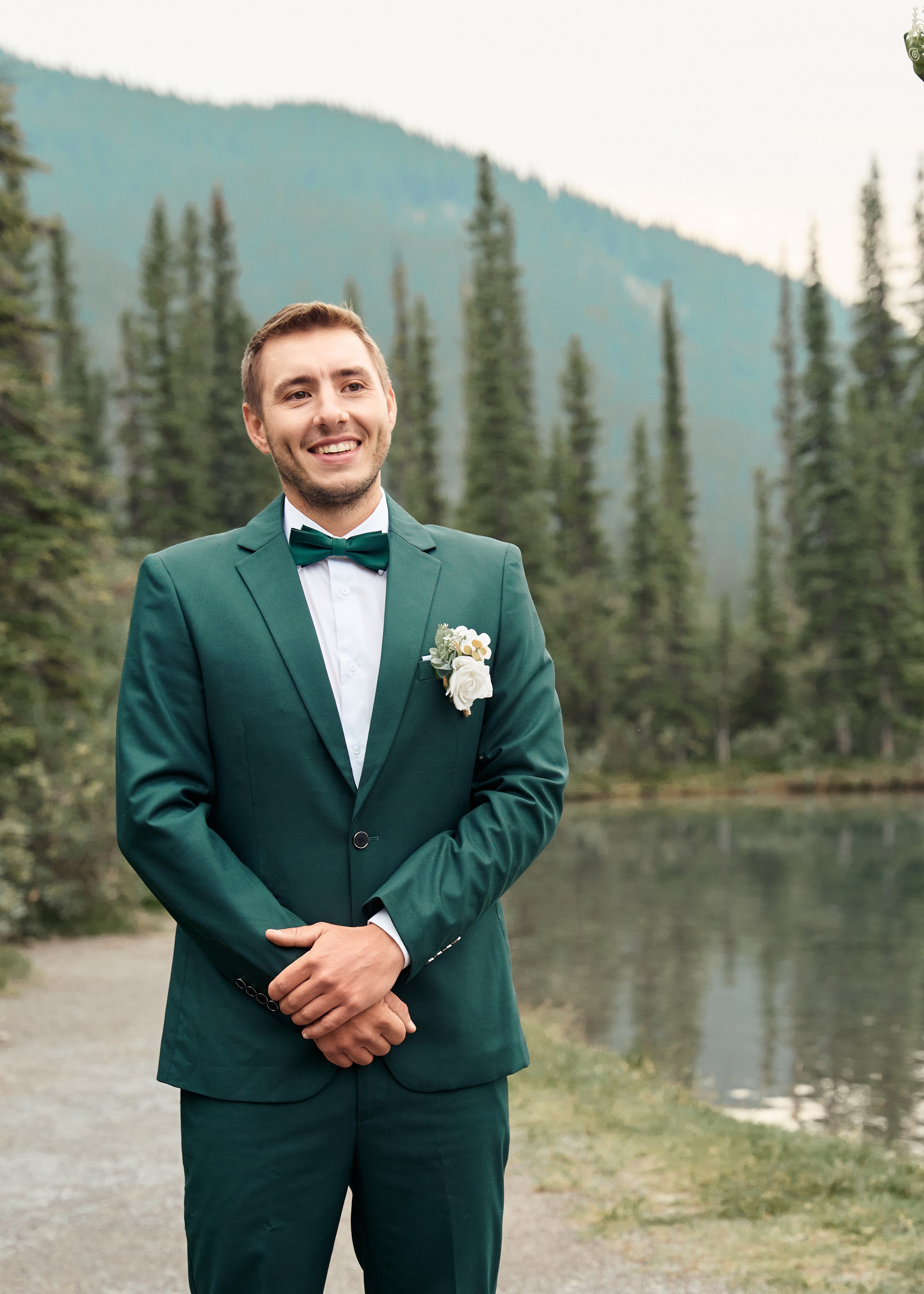 Natalie&Mat. A small, intimate wedding at Forgetmenot Lake, Kananaskis Park. Calgary wedding photographer. Andrii Bielikov