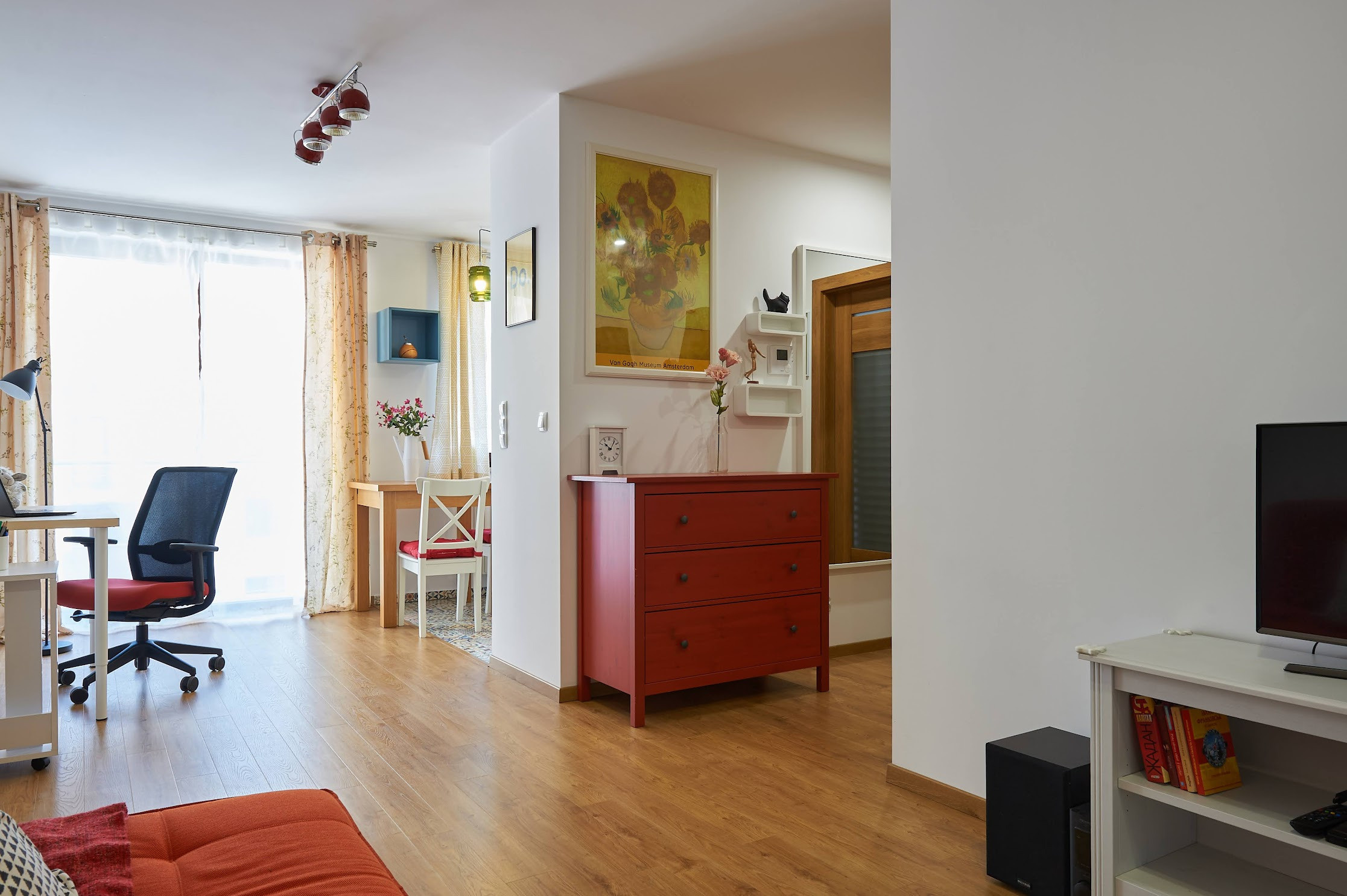 Interiors. Calgary wedding photographer. Andrii Bielikov