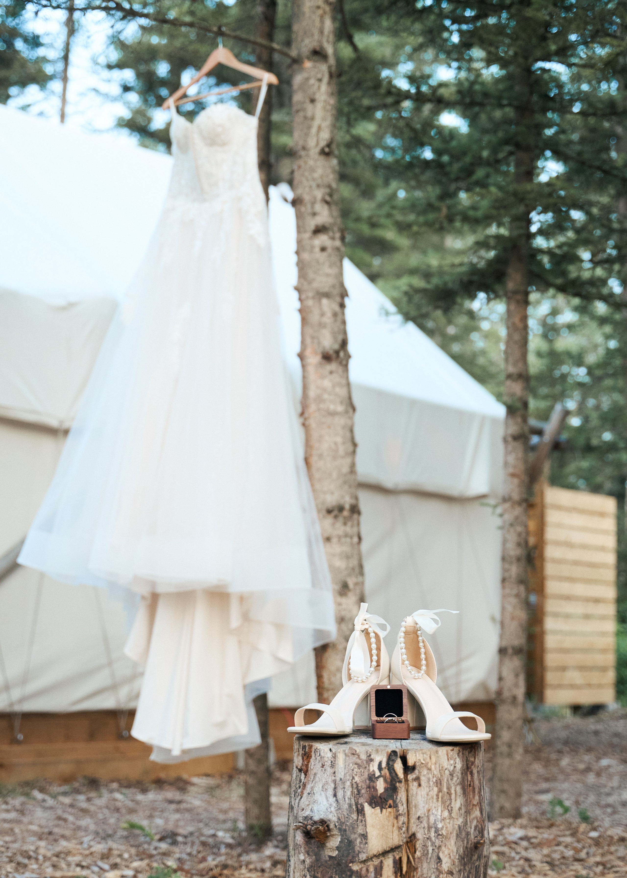 Natalie&Mat. A small, intimate wedding at Forgetmenot Lake, Kananaskis Park. Calgary wedding photographer. Andrii Bielikov