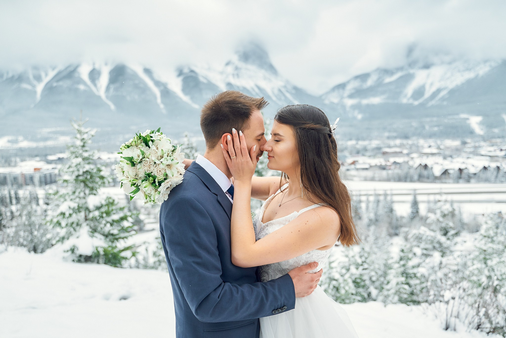 Lil sneak peek from Michael and Anna wedding. Calgary wedding photographer. Andrii Bielikov