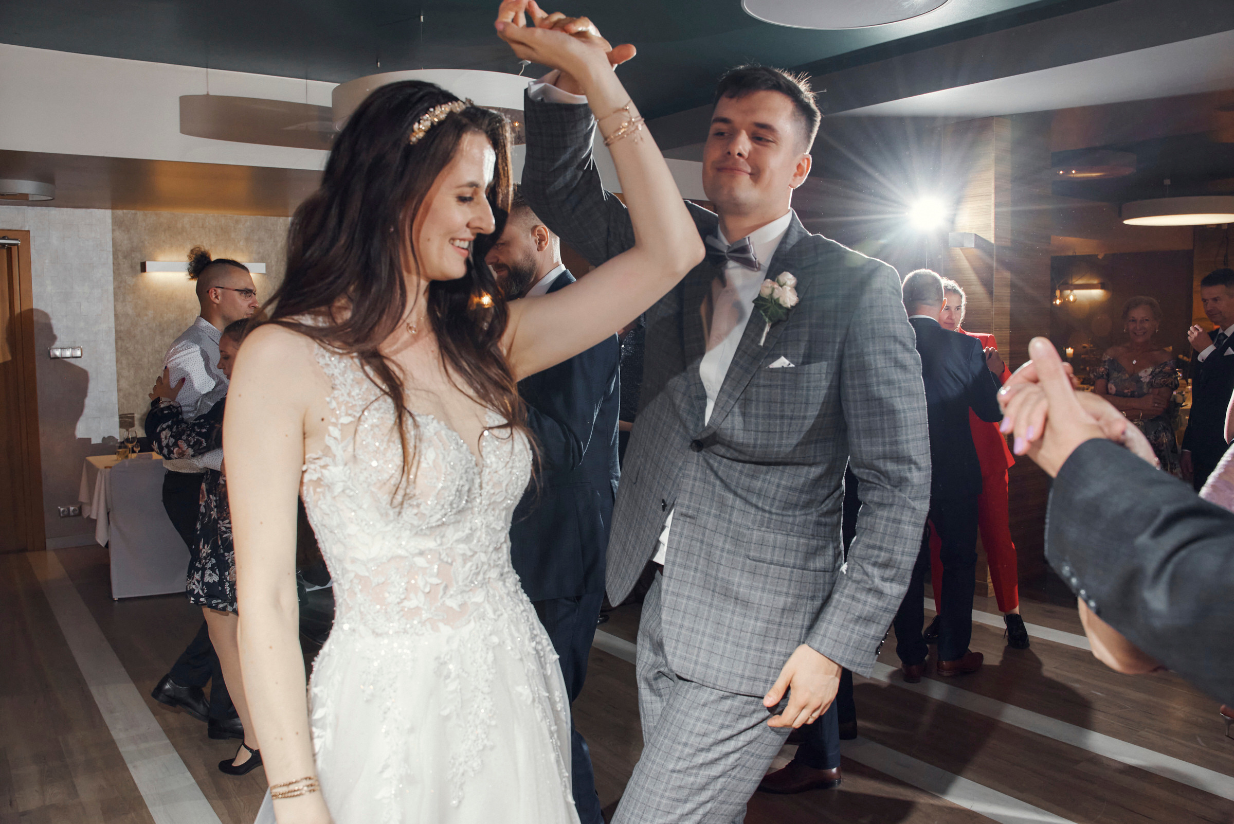 Wedding day. Calgary wedding photo and video. Photographer Andrii Bielikov