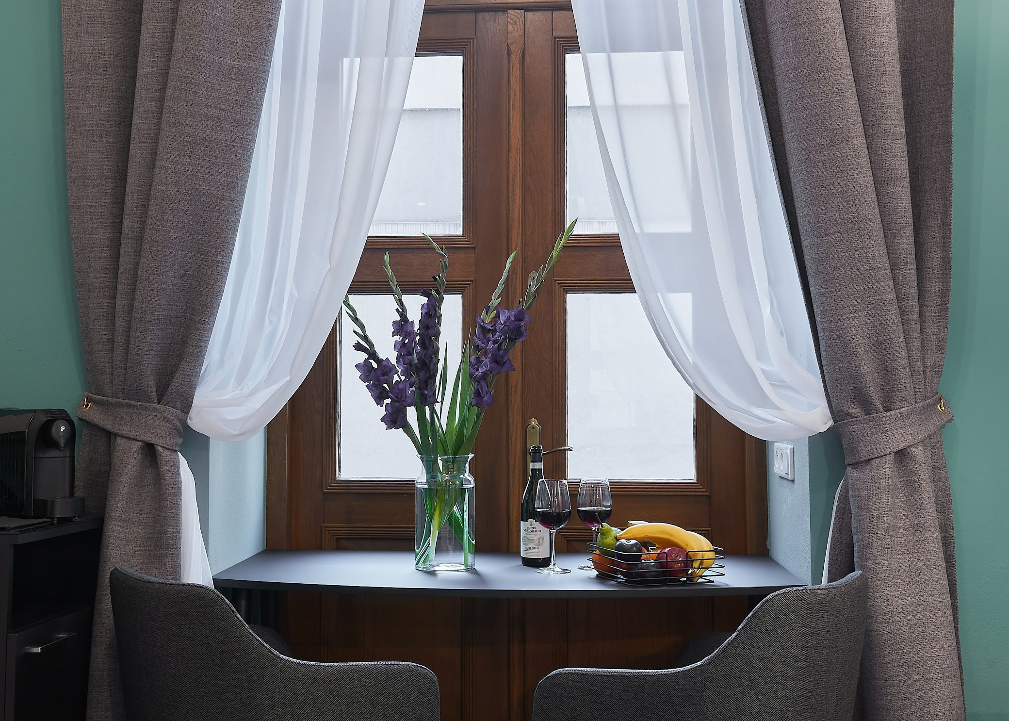 Interiors. Calgary wedding photographer. Andrii Bielikov