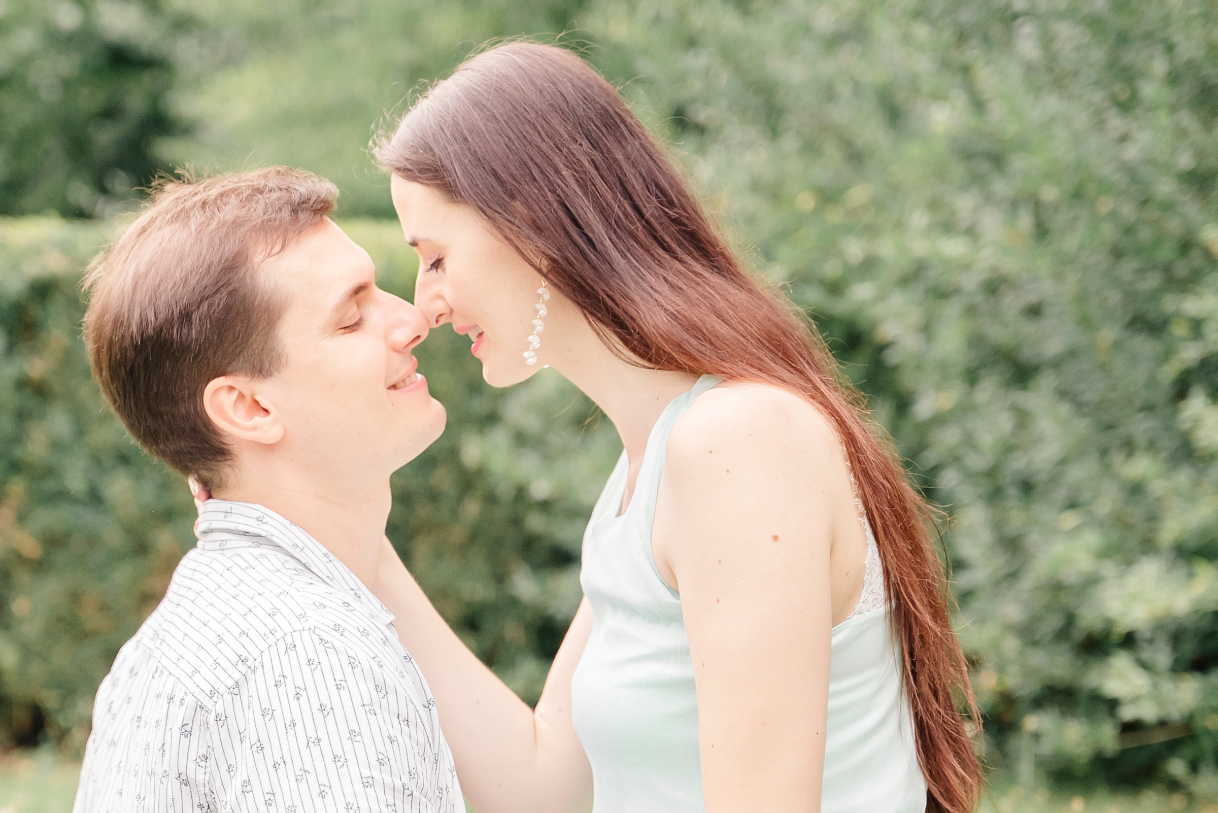 Engagement. Calgary wedding photographer. Andrii Bielikov