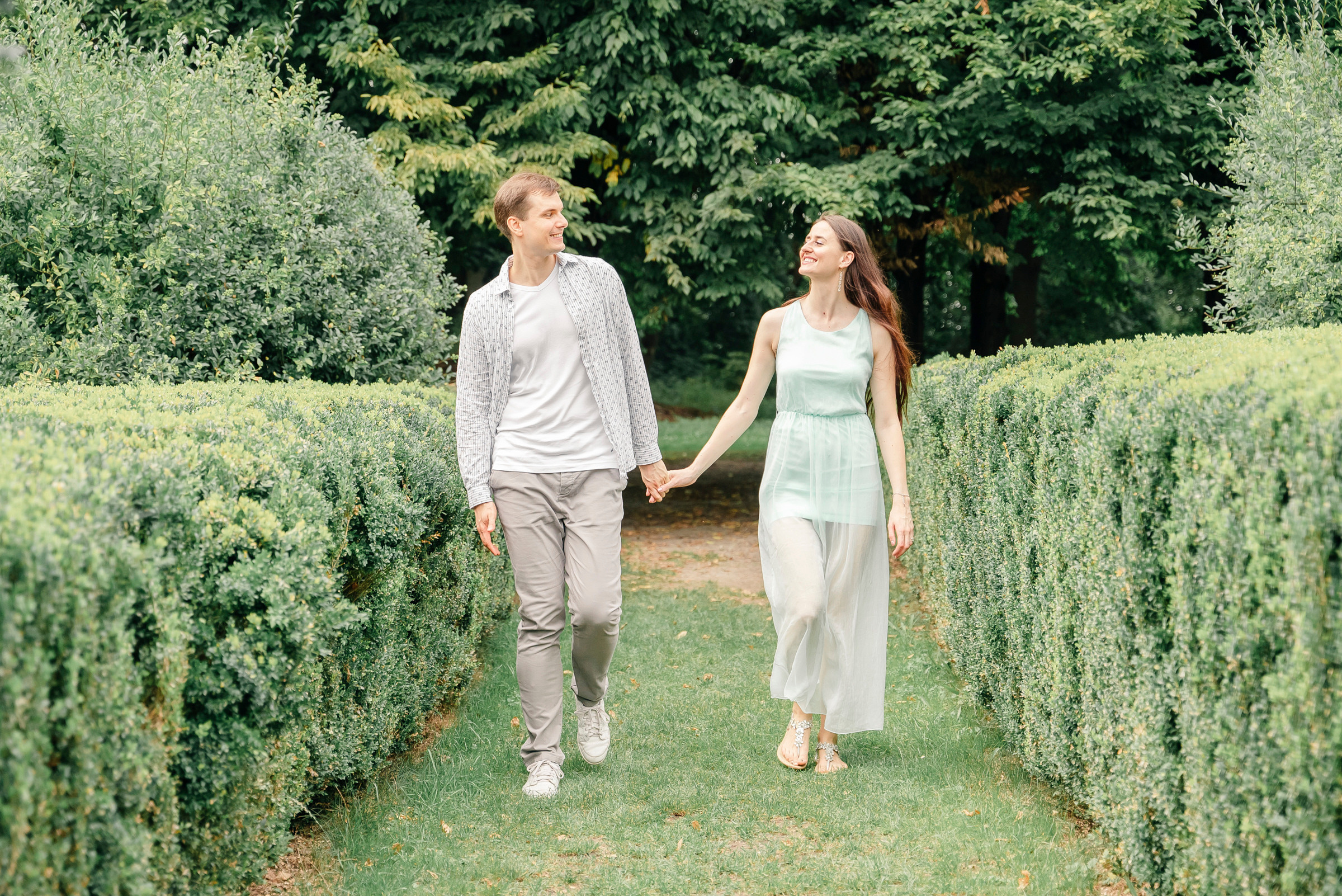 Engagement. Calgary wedding photographer. Andrii Bielikov