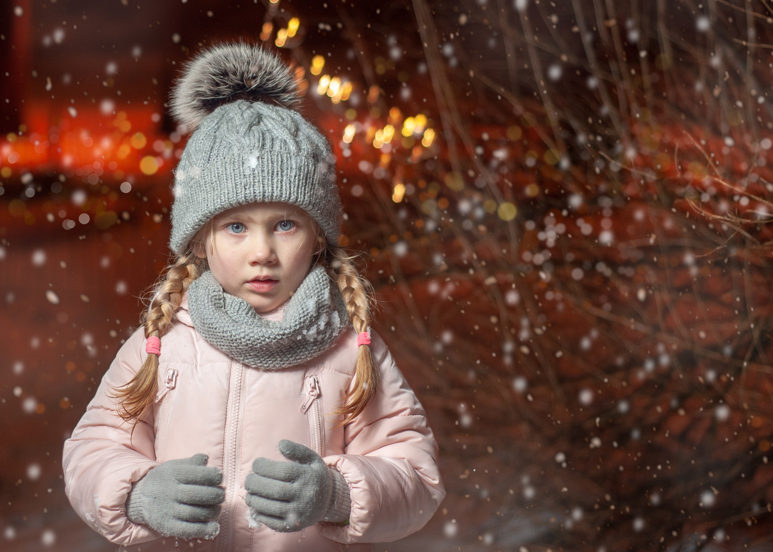 Family photo shoot. Calgary wedding photographer. Andrii Bielikov