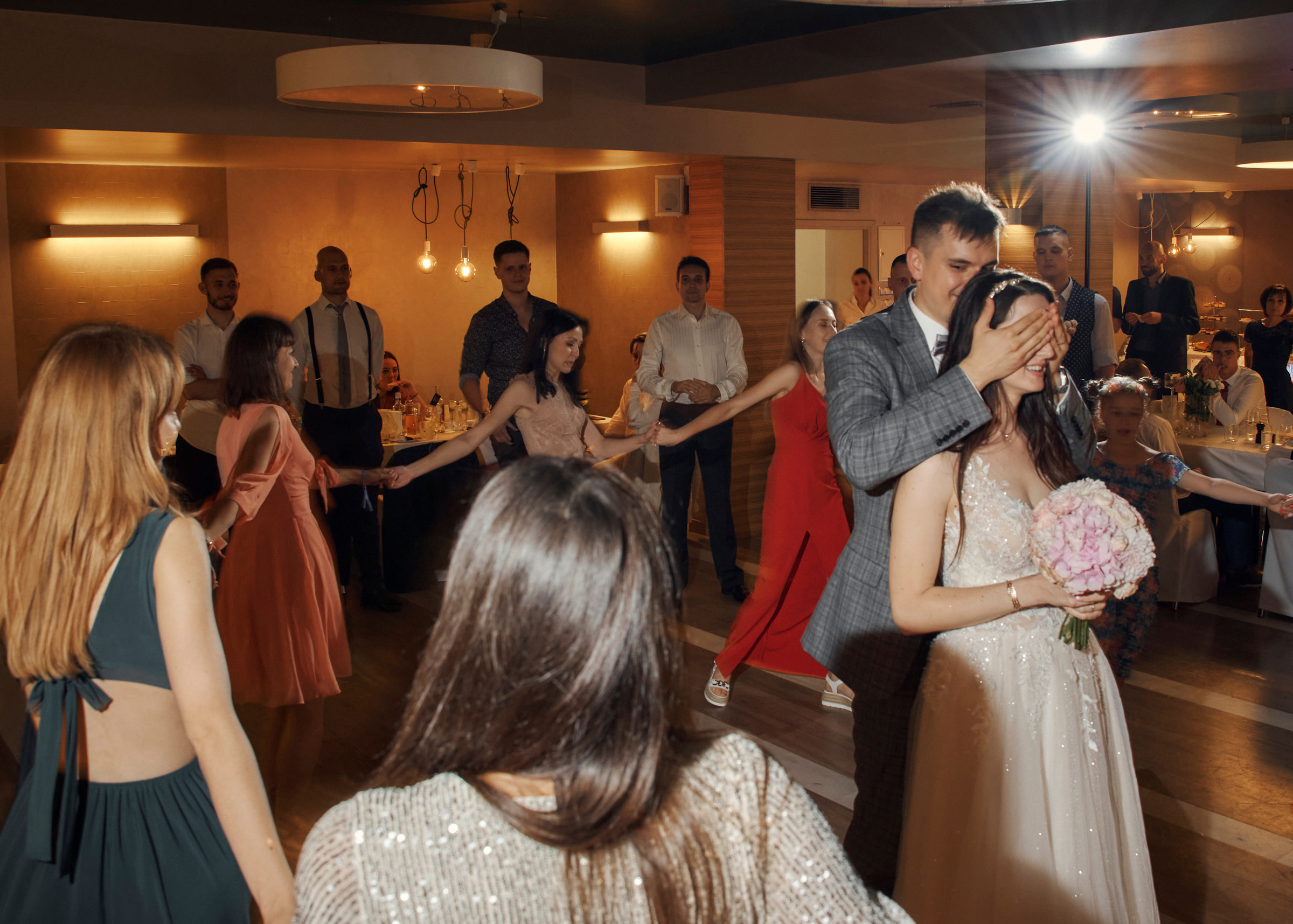 Wedding day. Calgary wedding photo and video. Photographer Andrii Bielikov