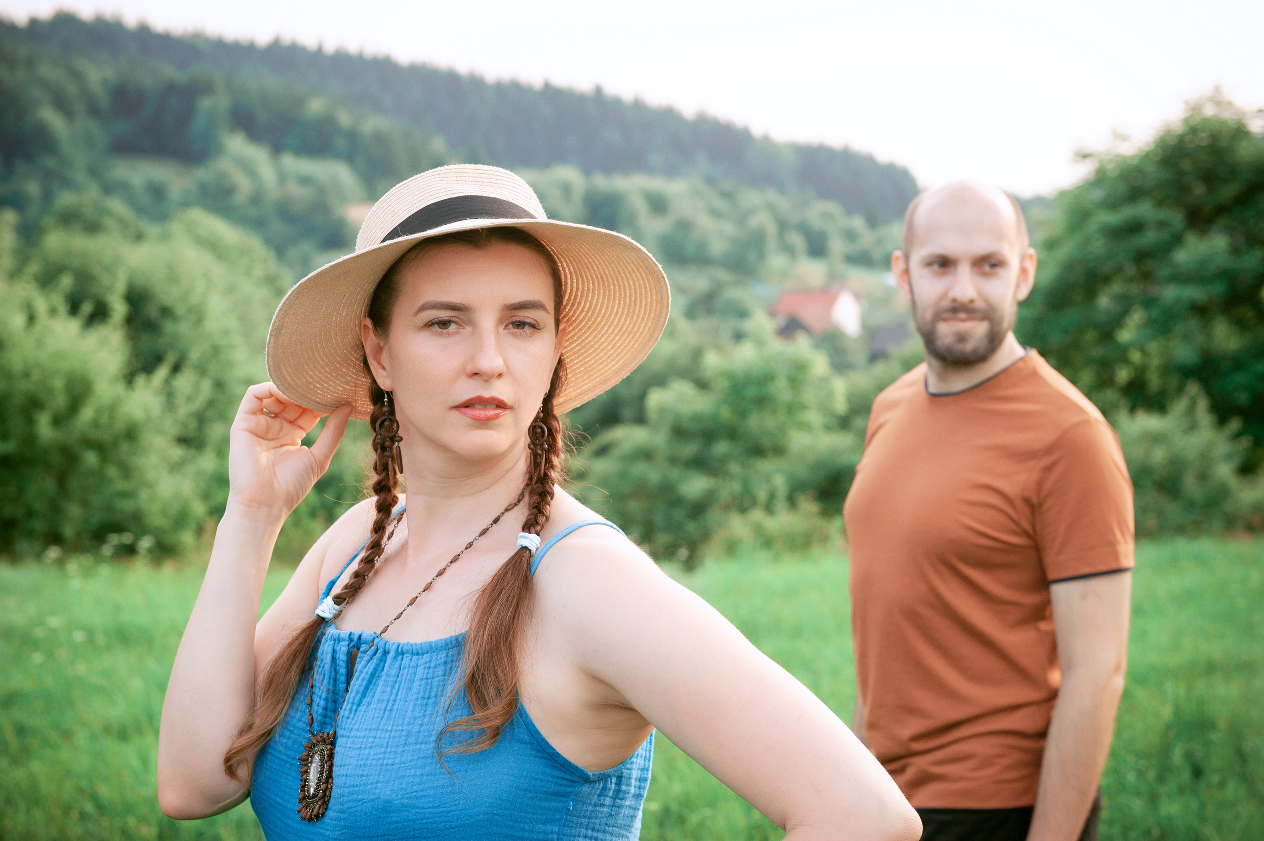 Family photo shoot. Calgary wedding photographer. Andrii Bielikov
