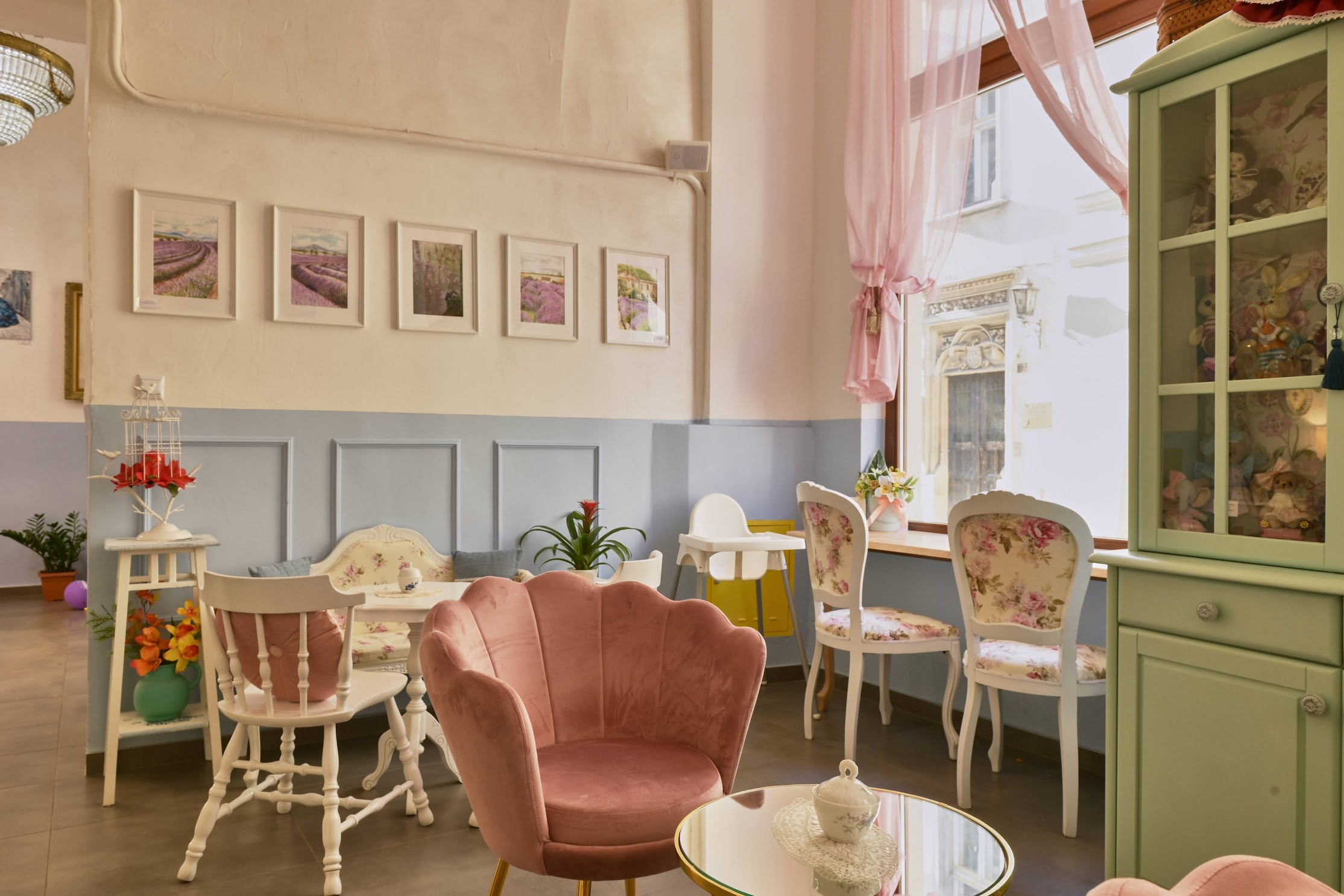 Interiors. Calgary wedding photographer. Andrii Bielikov