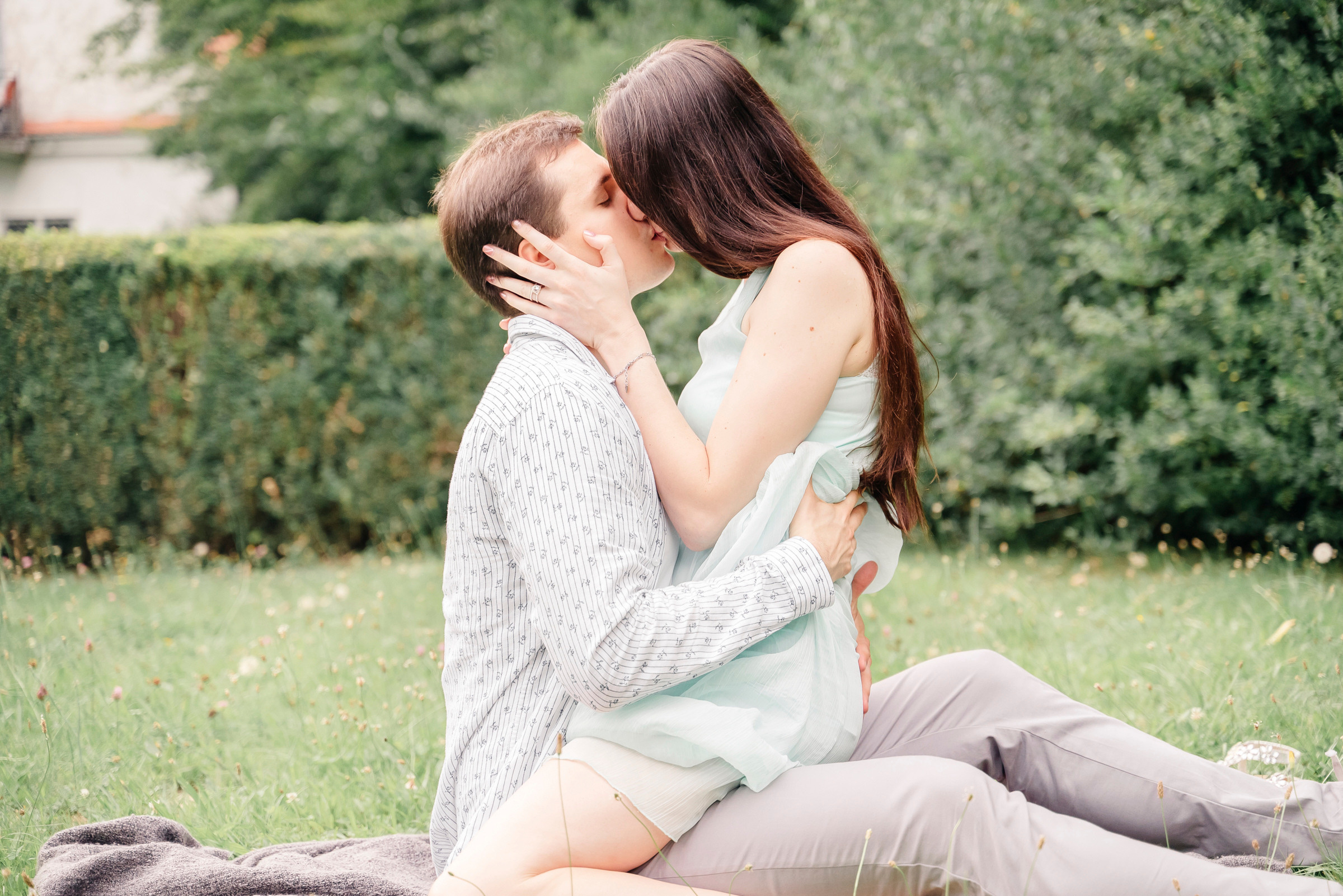 Engagement. Calgary wedding photographer. Andrii Bielikov