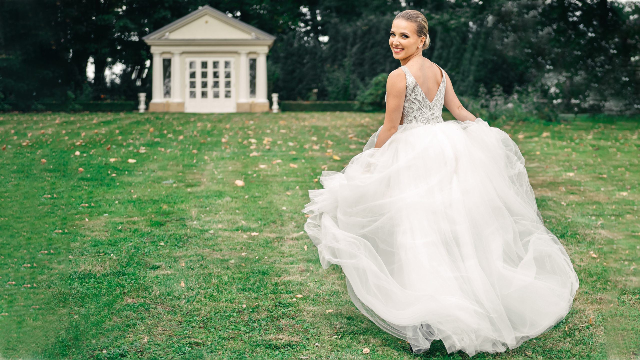 Weddings. Calgary wedding photographer. Andrii Bielikov