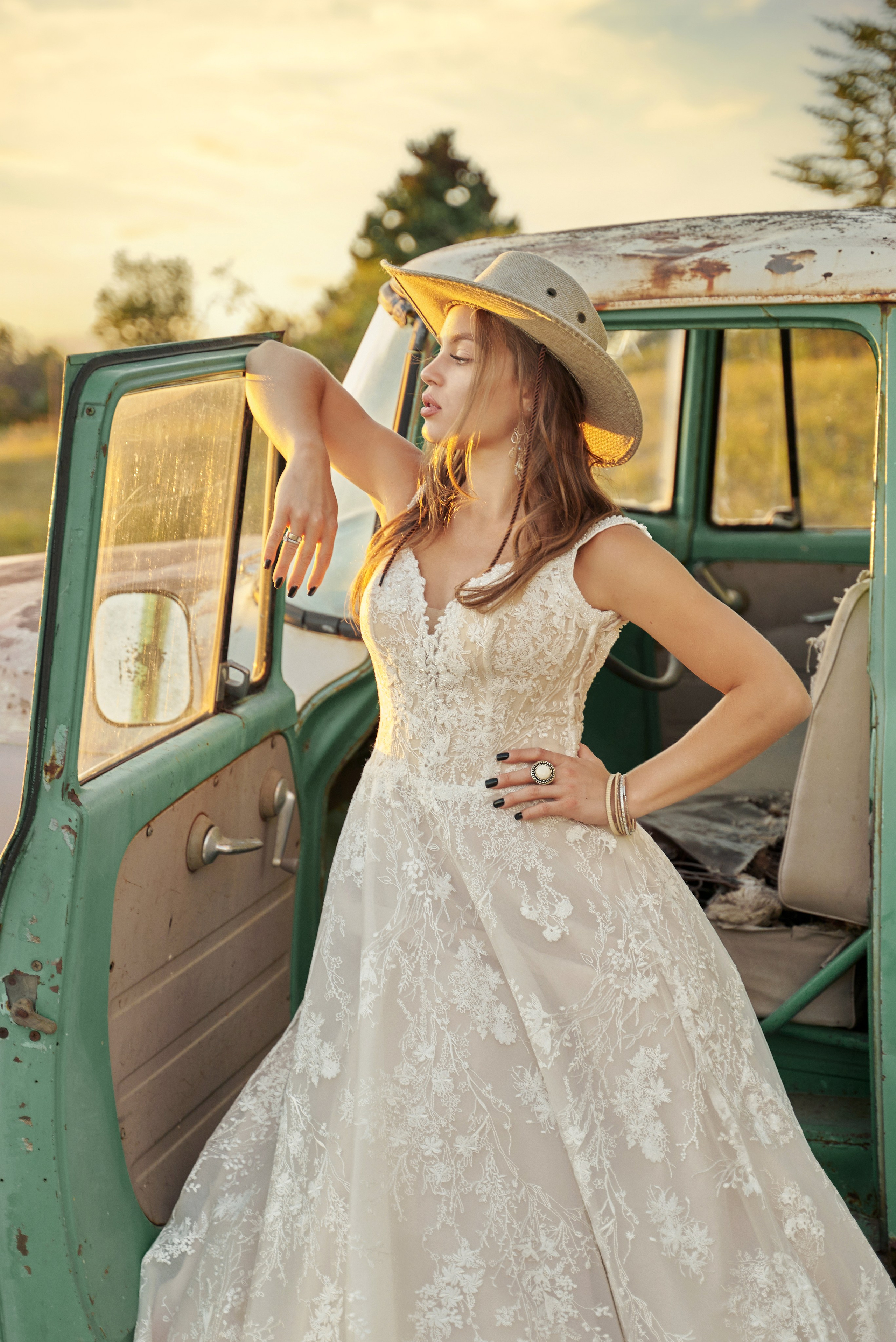 Gregory and Victoria’s Cowboy wedding. Calgary wedding photo and video. Photographer Andrii Bielikov