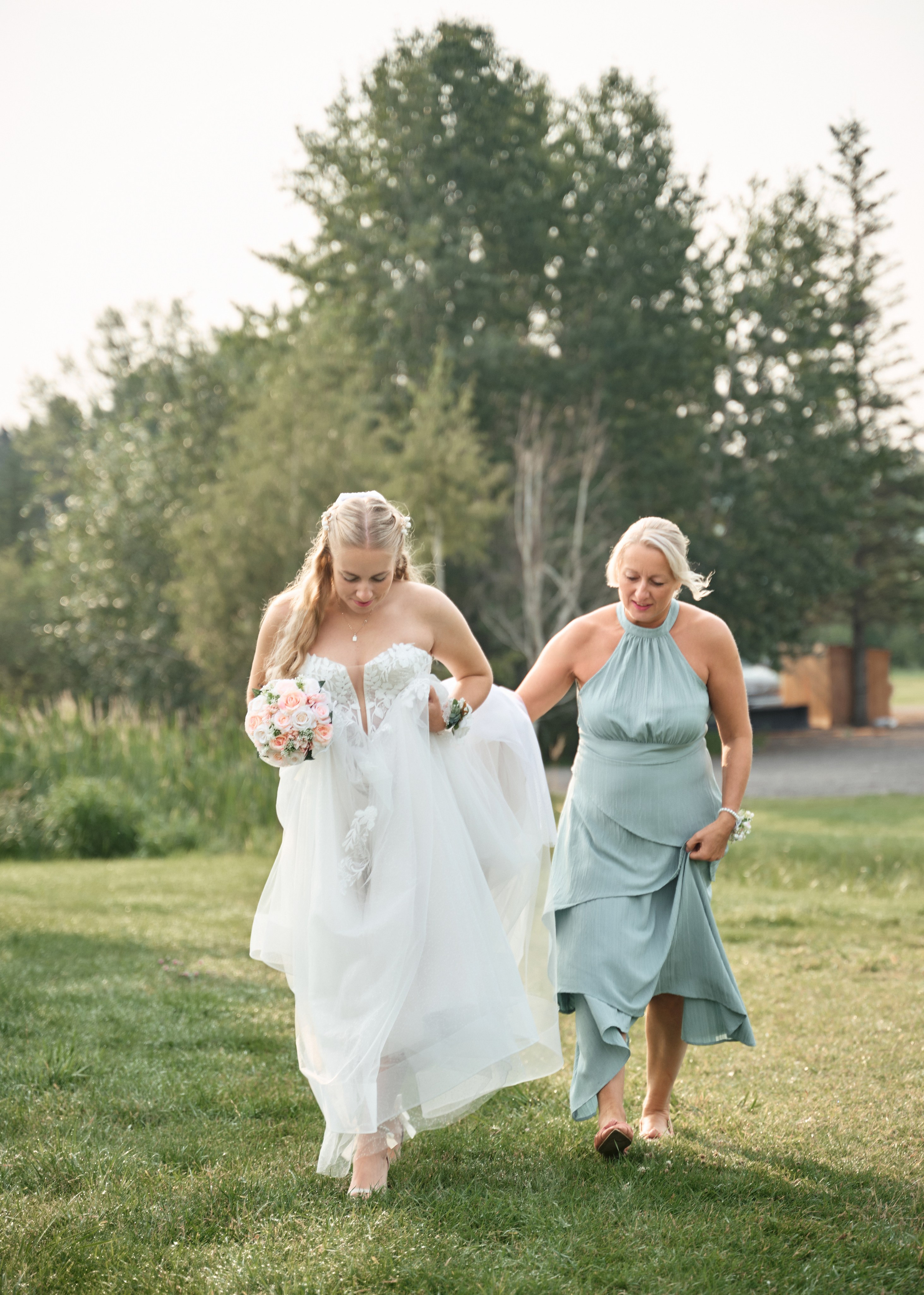 Natalie&Mat. A small, intimate wedding at Forgetmenot Lake, Kananaskis Park. Calgary wedding photographer. Andrii Bielikov