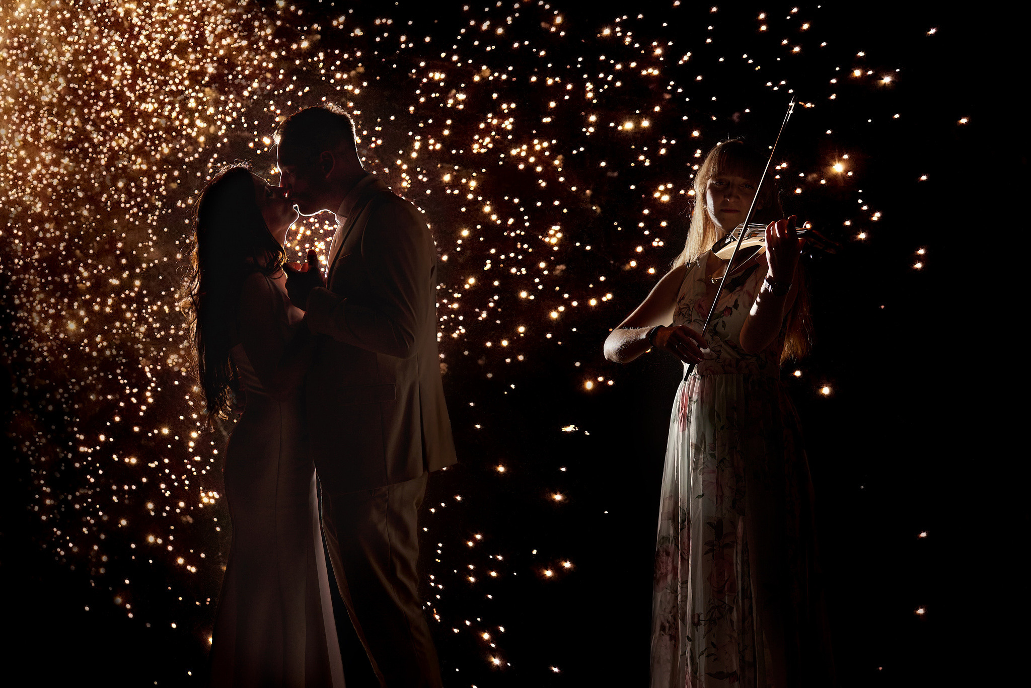 Wedding in mountains. Calgary wedding photographer. Andrii Bielikov