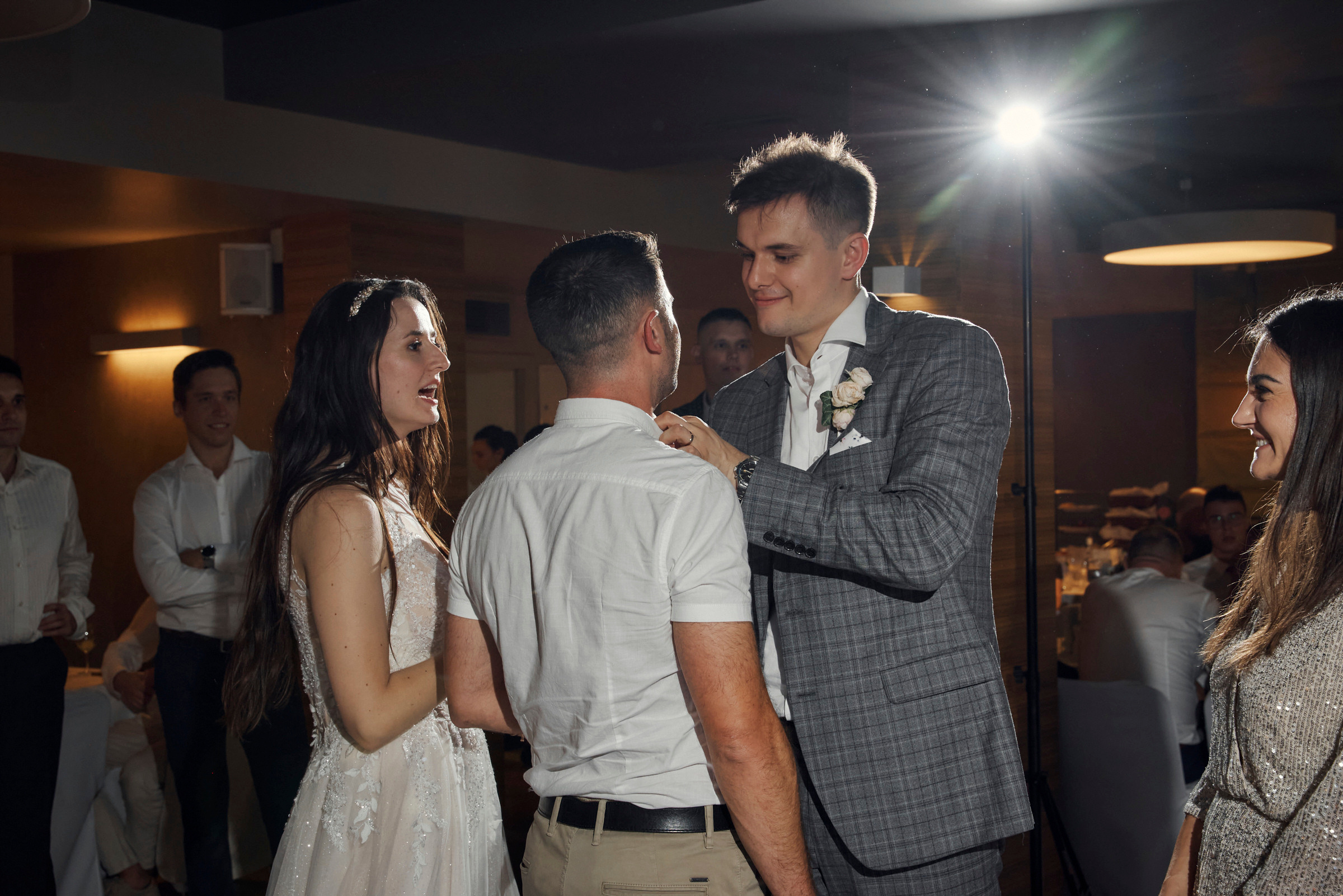 Wedding day. Calgary wedding photo and video. Photographer Andrii Bielikov