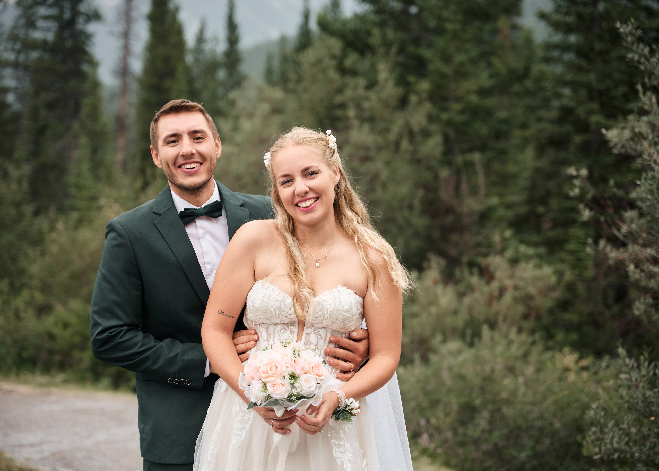 Natalie&Mat. A small, intimate wedding at Forgetmenot Lake, Kananaskis Park. Calgary wedding photographer. Andrii Bielikov