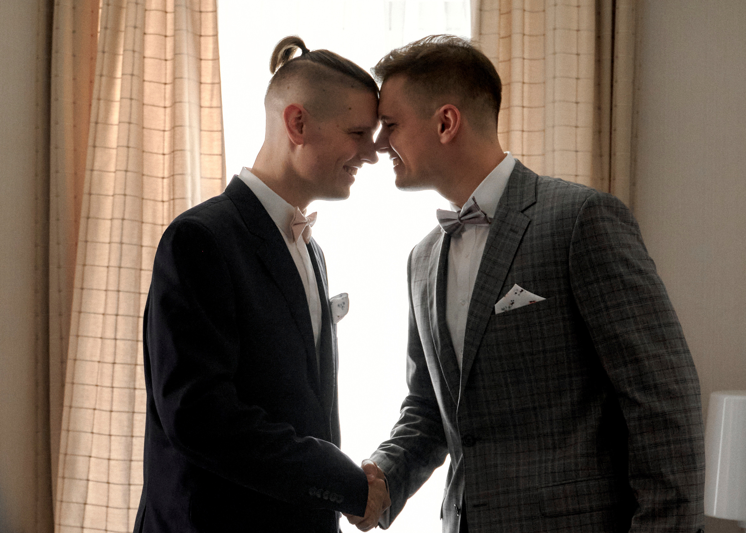 Wedding day. Calgary wedding photo and video. Photographer Andrii Bielikov