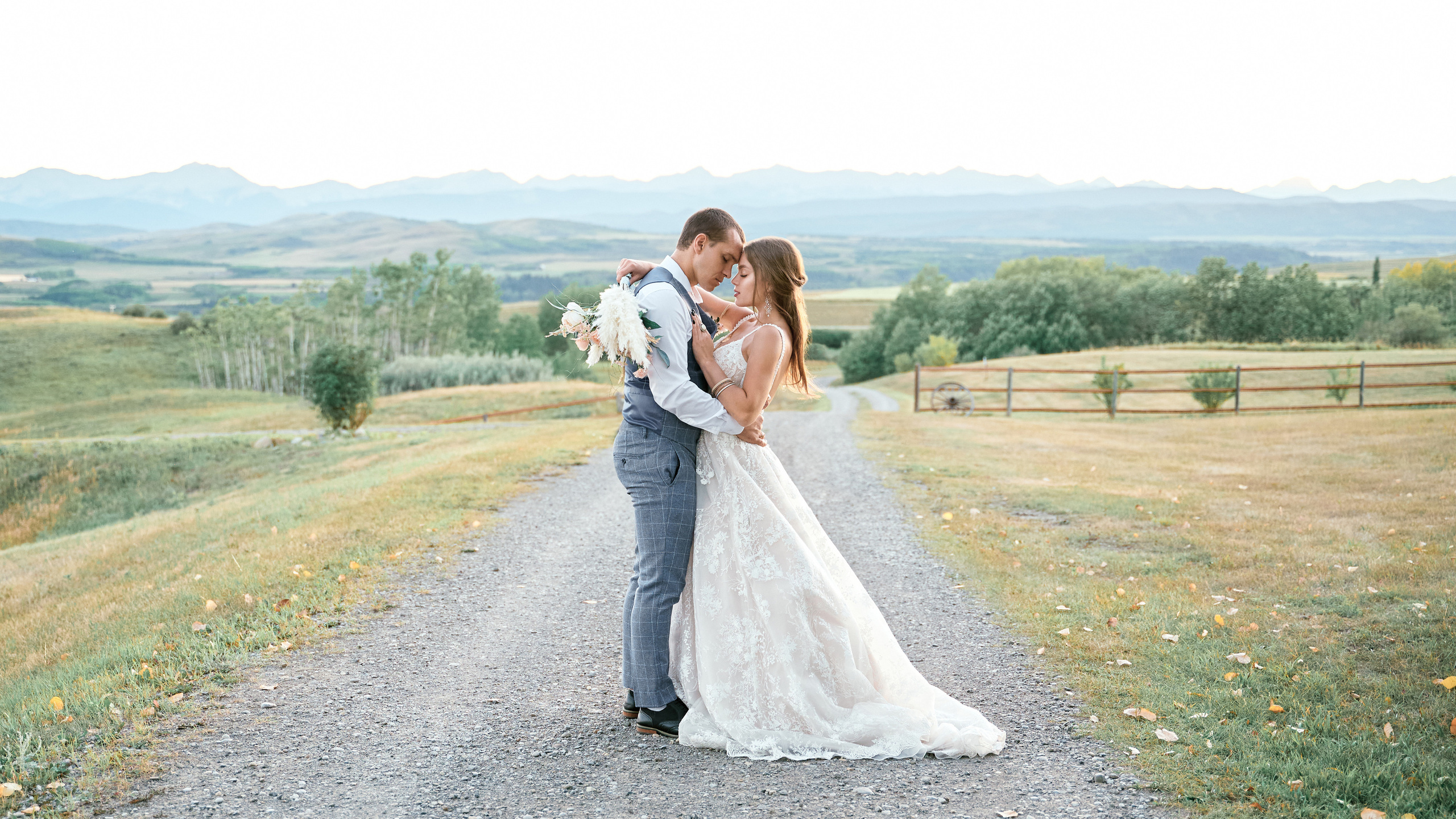 Weddings. Calgary wedding photographer. Andrii Bielikov
