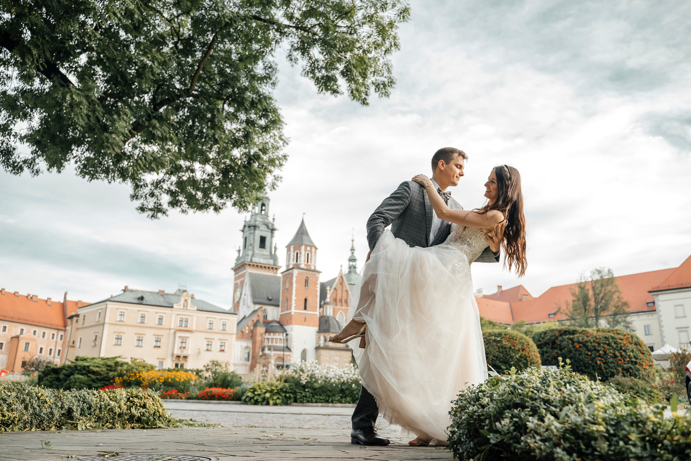 After wedding. Calgary wedding photographer. Andrii Bielikov