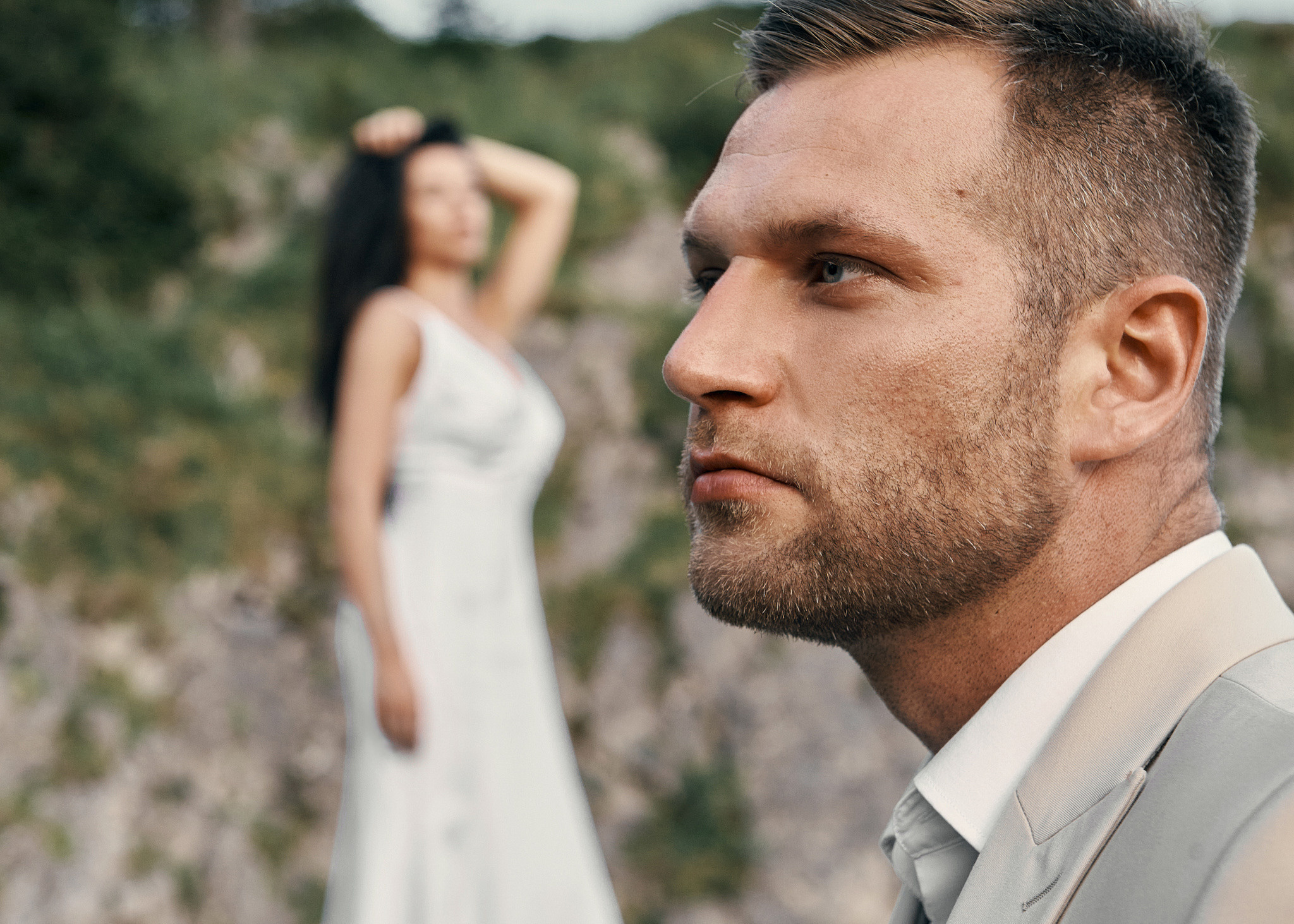 Wedding in mountains. Calgary wedding photographer. Andrii Bielikov