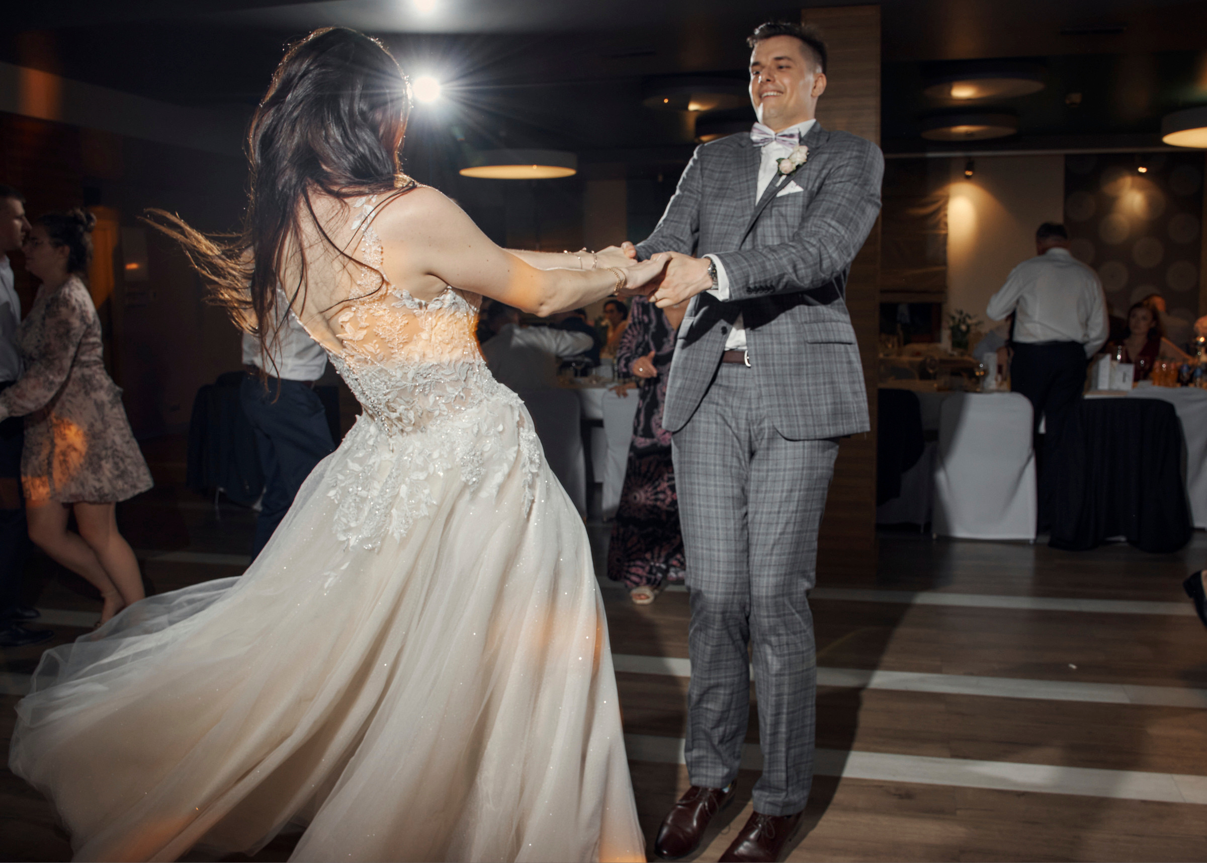 Wedding day. Calgary wedding photo and video. Photographer Andrii Bielikov