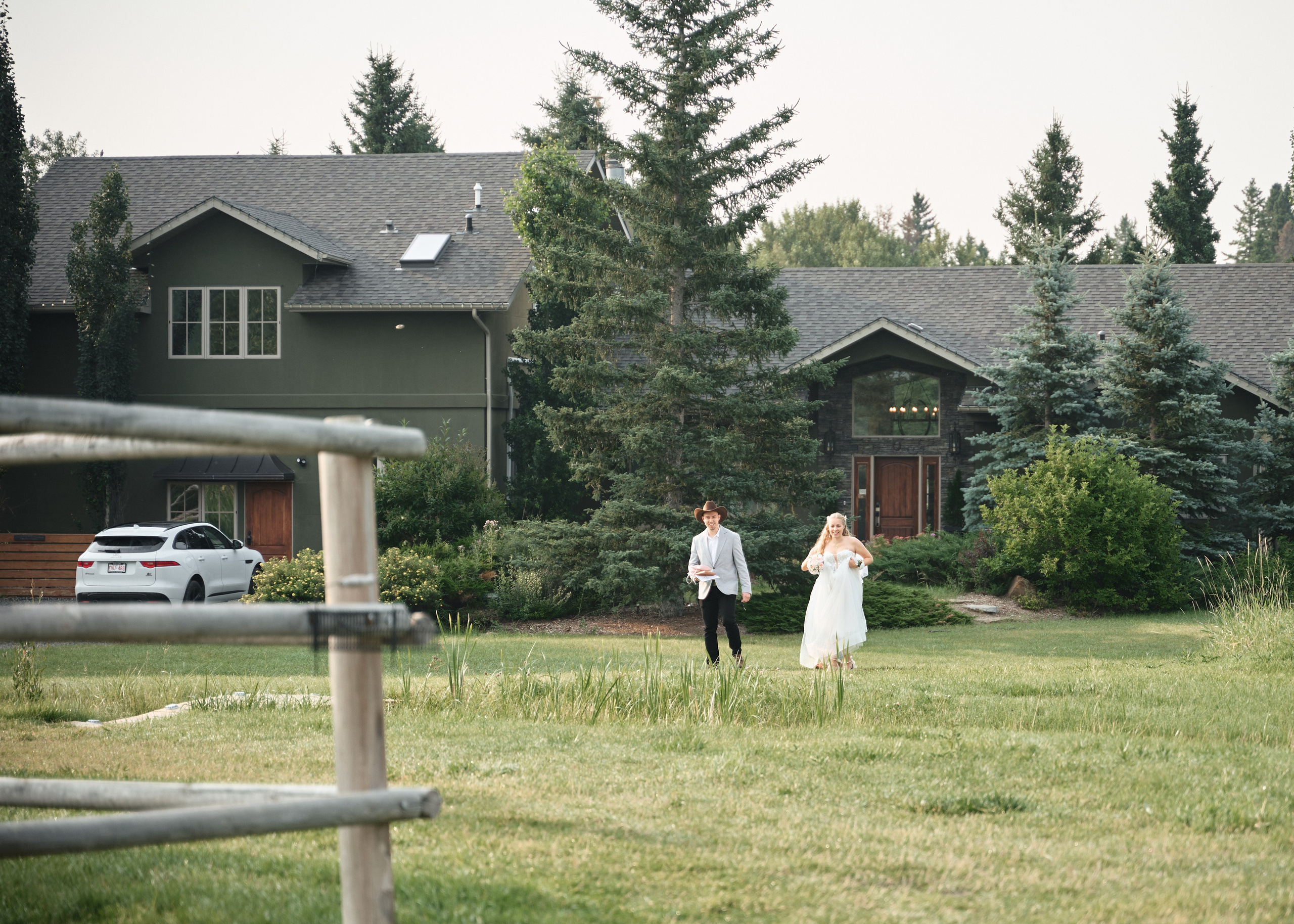 Natalie&Mat. A small, intimate wedding at Forgetmenot Lake, Kananaskis Park. Calgary wedding photographer. Andrii Bielikov