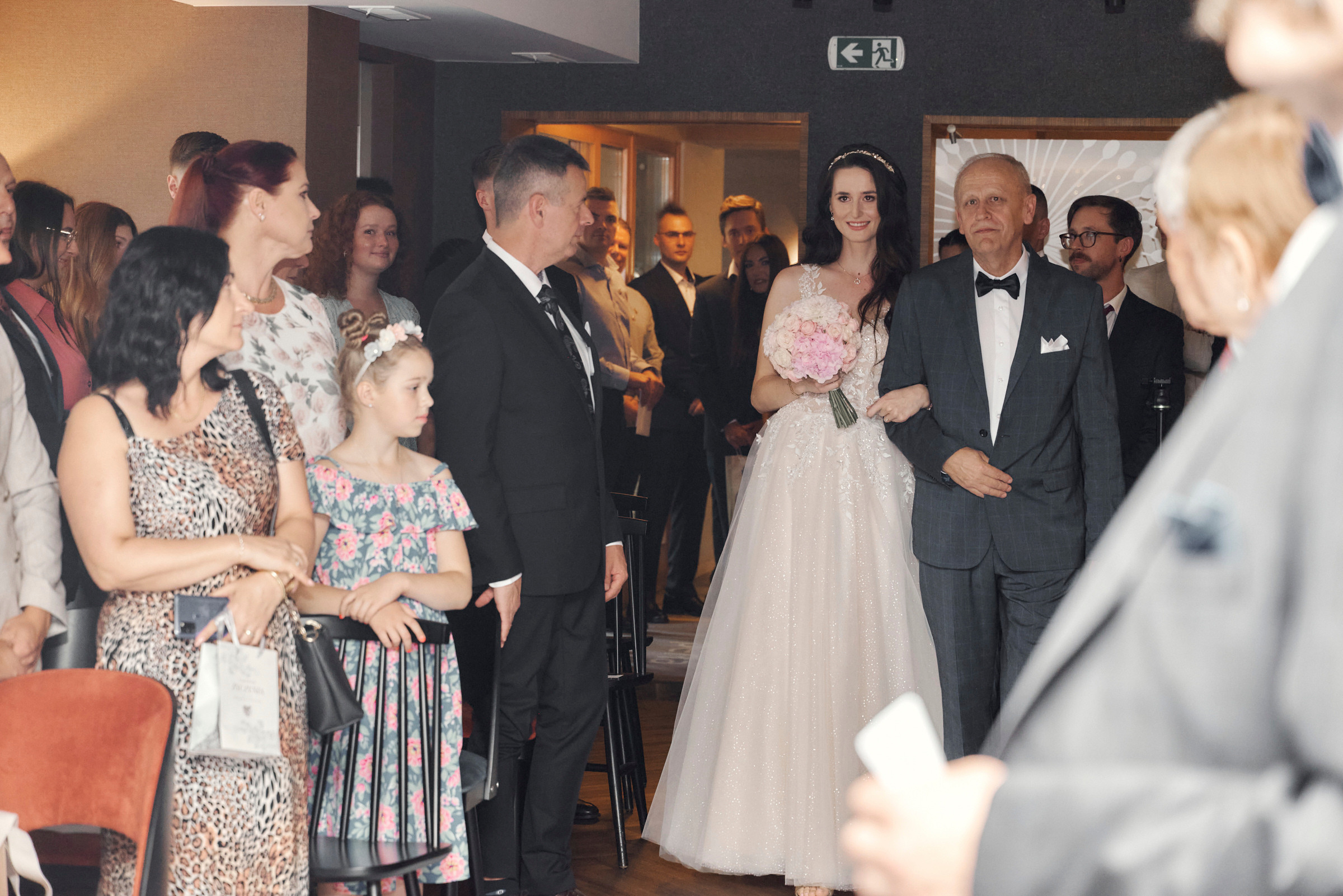 Wedding day. Calgary wedding photo and video. Photographer Andrii Bielikov