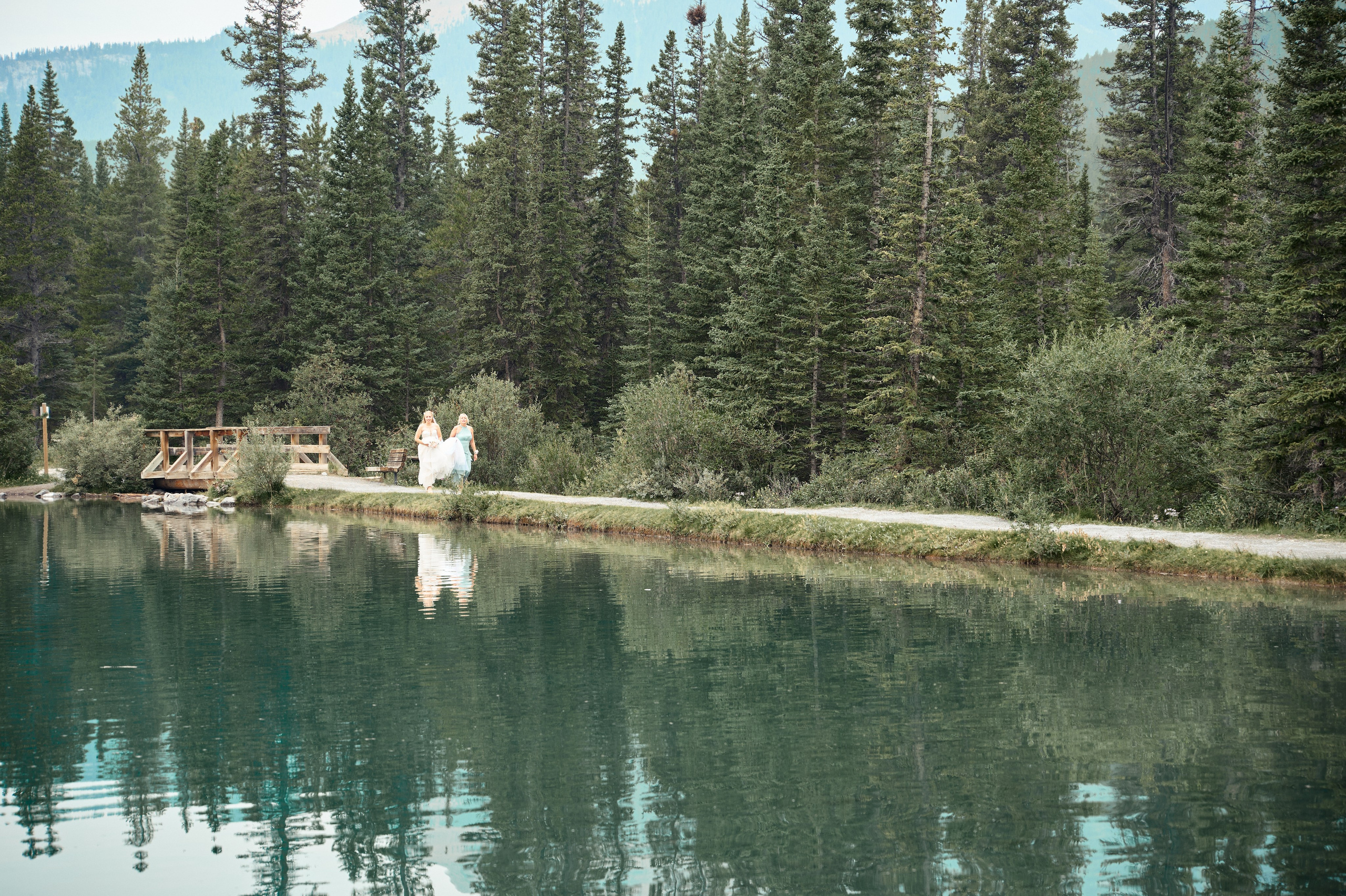 Natalie&Mat. A small, intimate wedding at Forgetmenot Lake, Kananaskis Park. Calgary wedding photographer. Andrii Bielikov