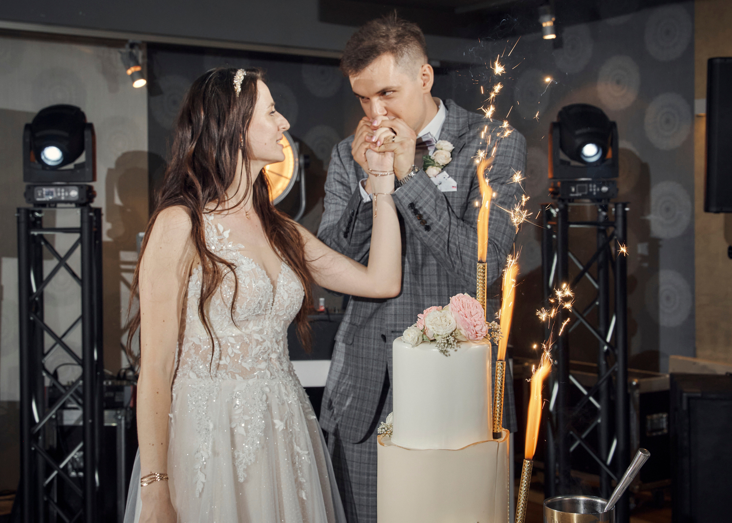 Wedding day. Calgary wedding photo and video. Photographer Andrii Bielikov
