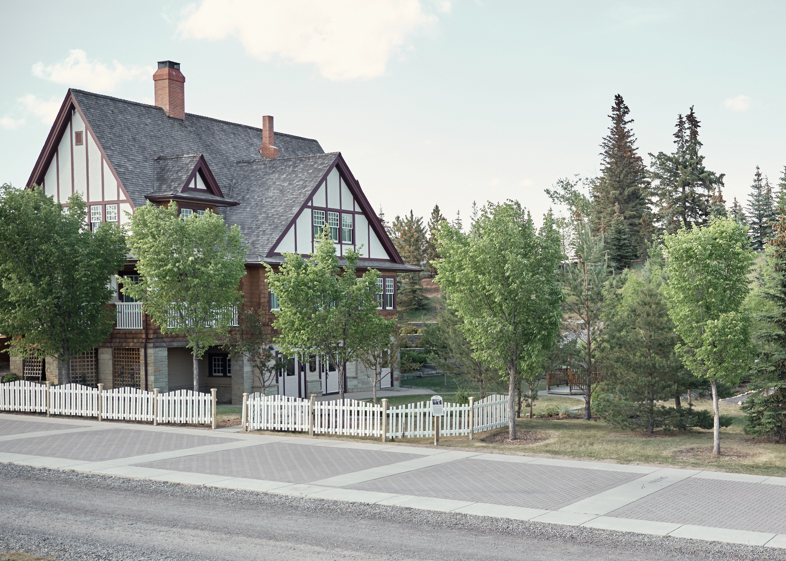 Wedding in Calgary Heritage park. Calgary wedding photographer. Andrii Bielikov