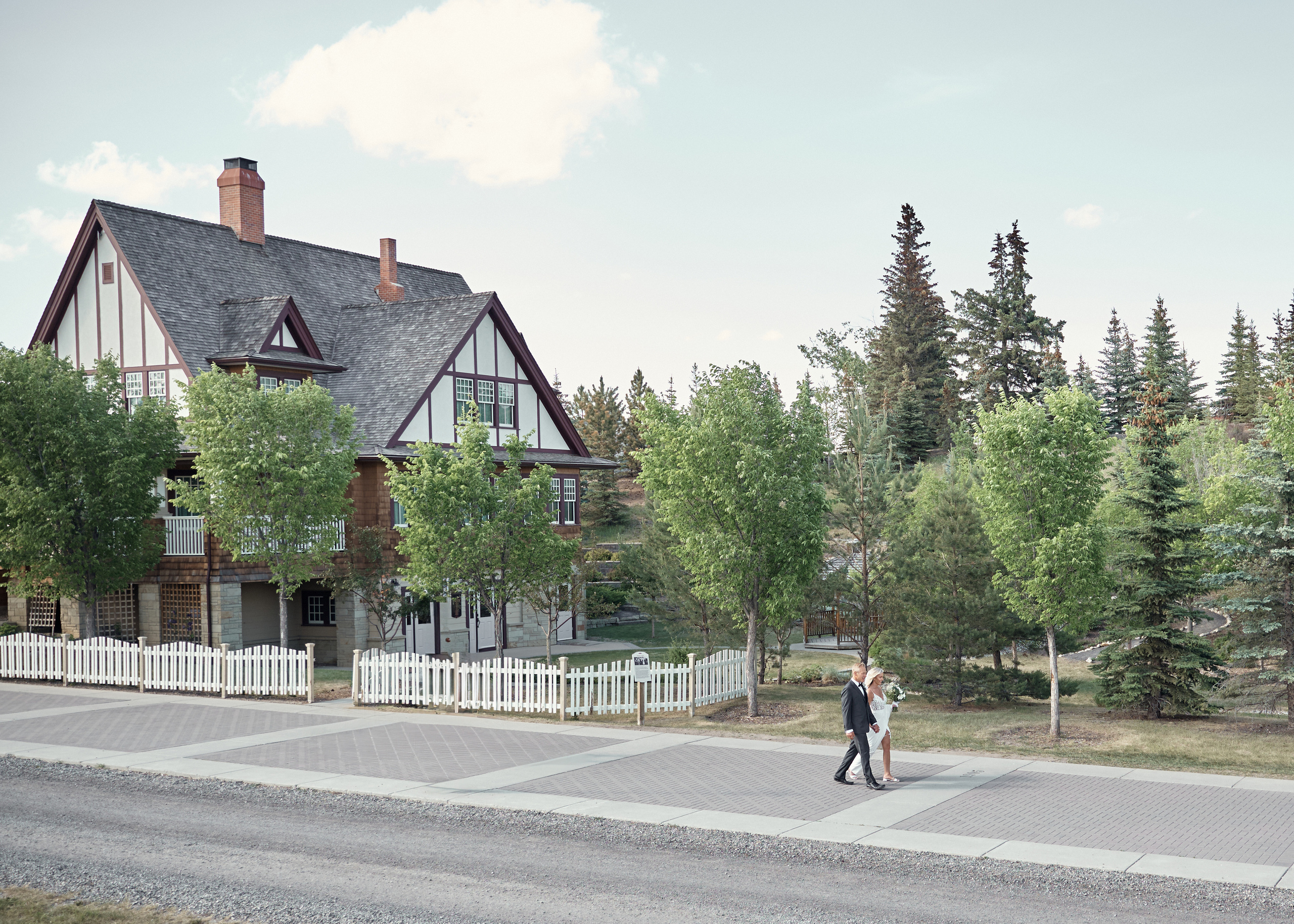 Wedding in Calgary Heritage park. Calgary wedding photographer. Andrii Bielikov
