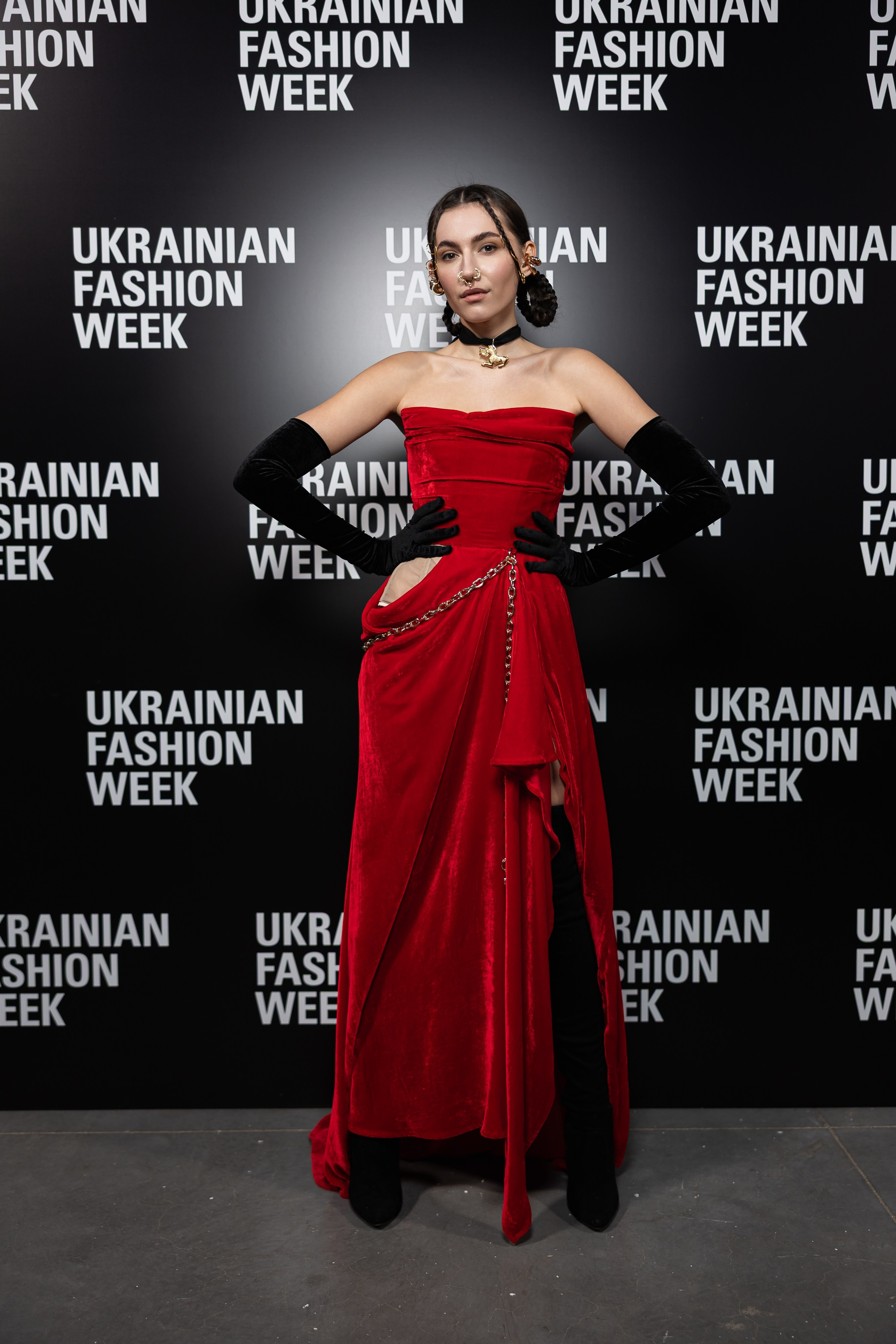 UKRAINIAN FASHION WEEK. PODDUBNYAK ANDREY PHOTOGRAPHER