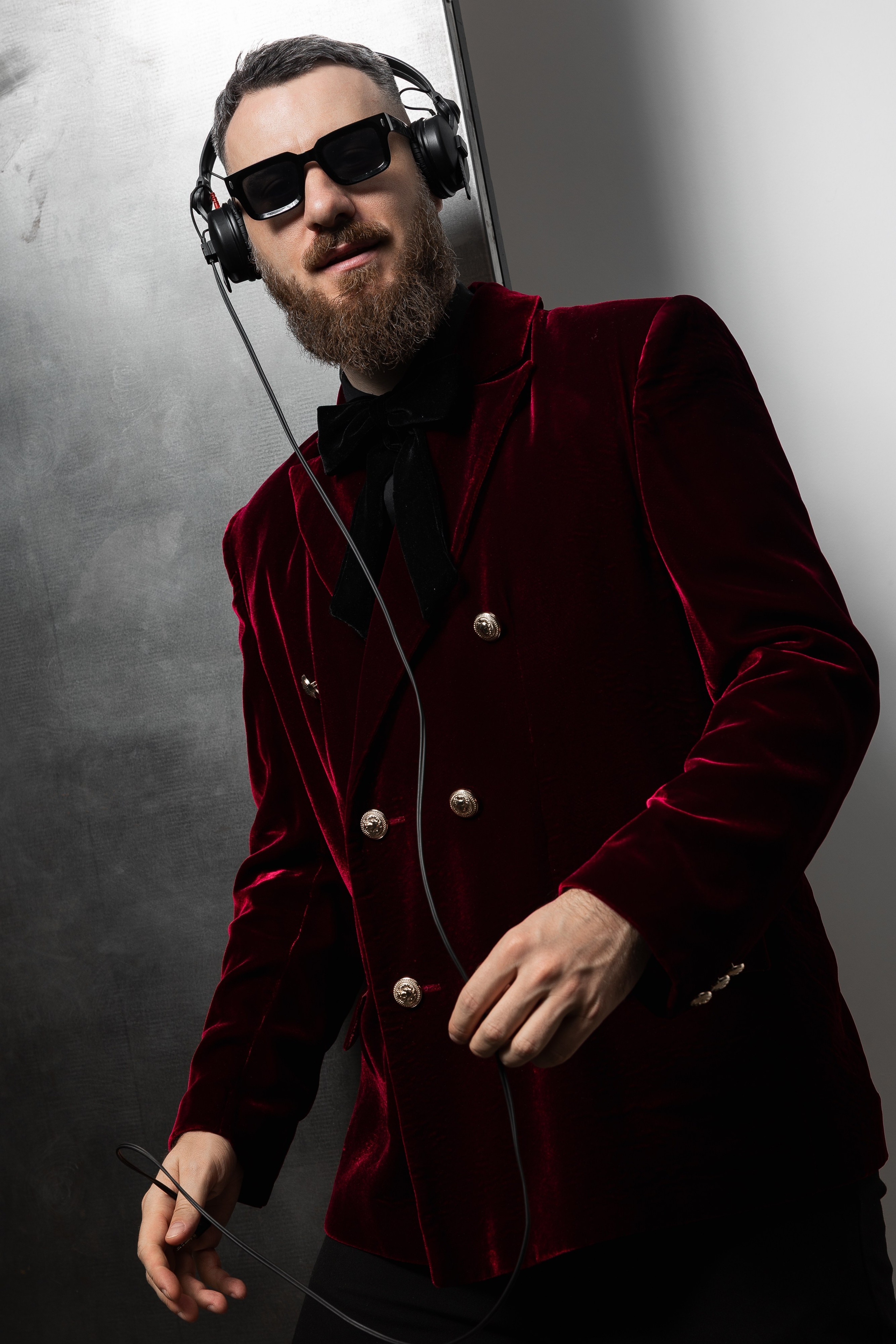 DMYTRO. PODDUBNYAK ANDREY PHOTOGRAPHER