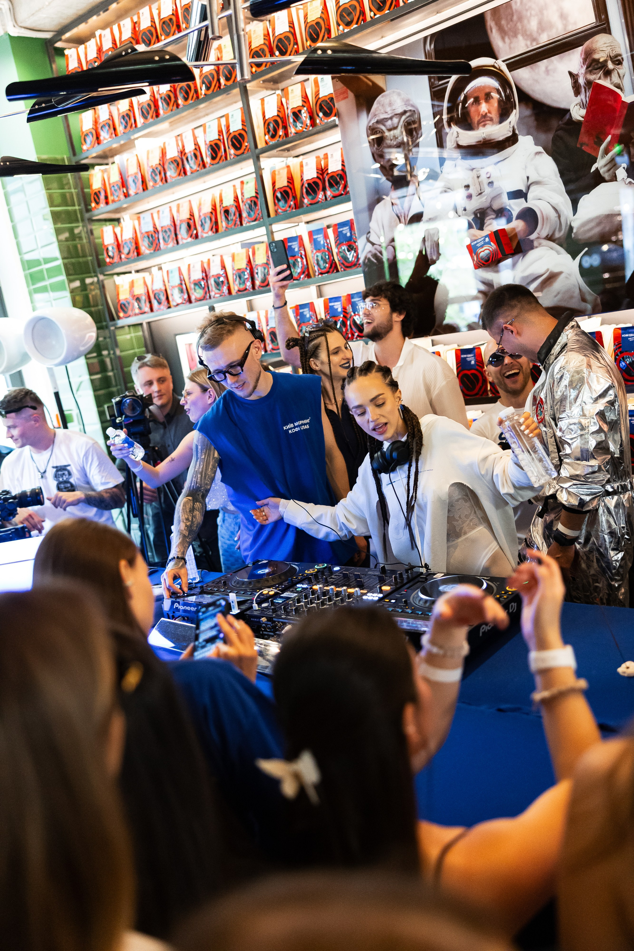 KYIV MORNING COFFEE CLUB. PODDUBNYAK ANDREY PHOTOGRAPHER
