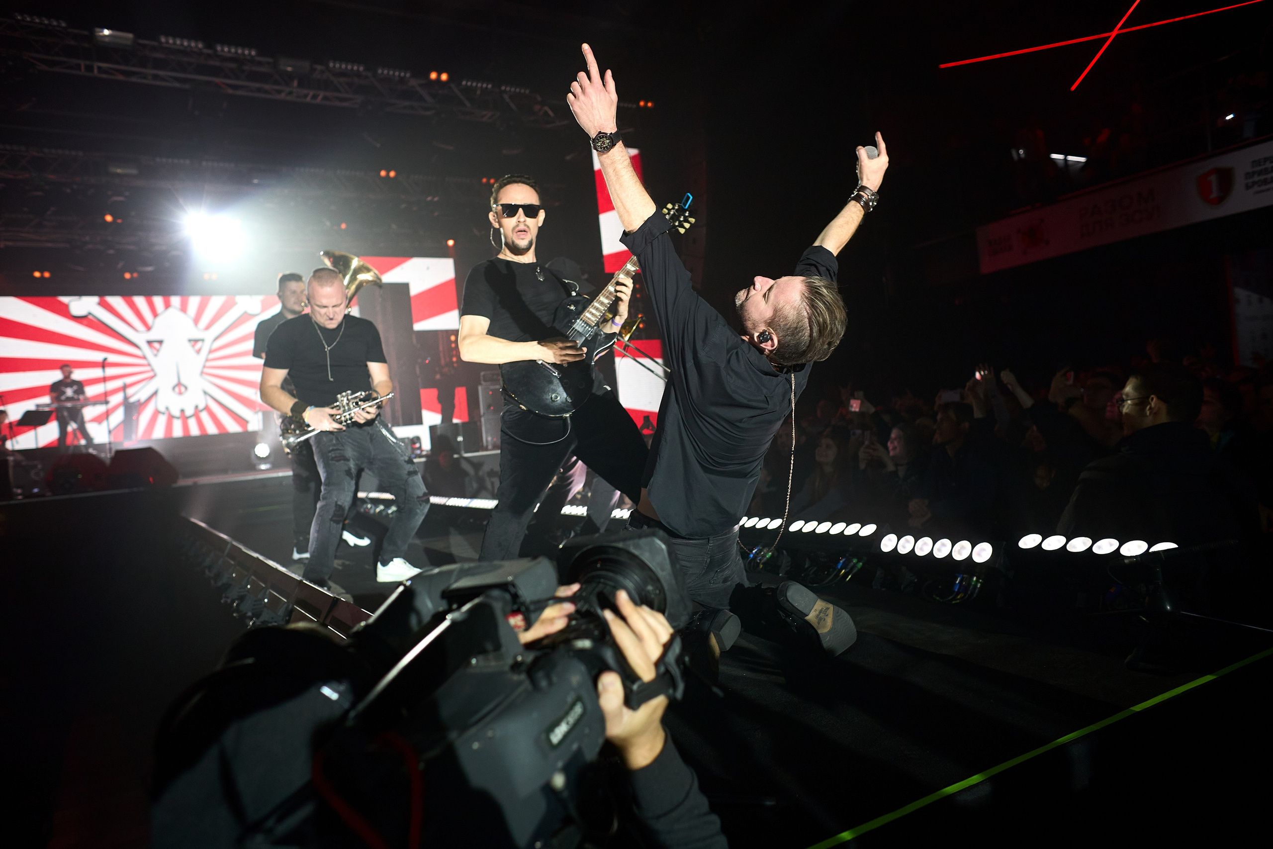 CONCERT — ZHADAN & SOBAKY. PODDUBNYAK ANDREY PHOTOGRAPHER