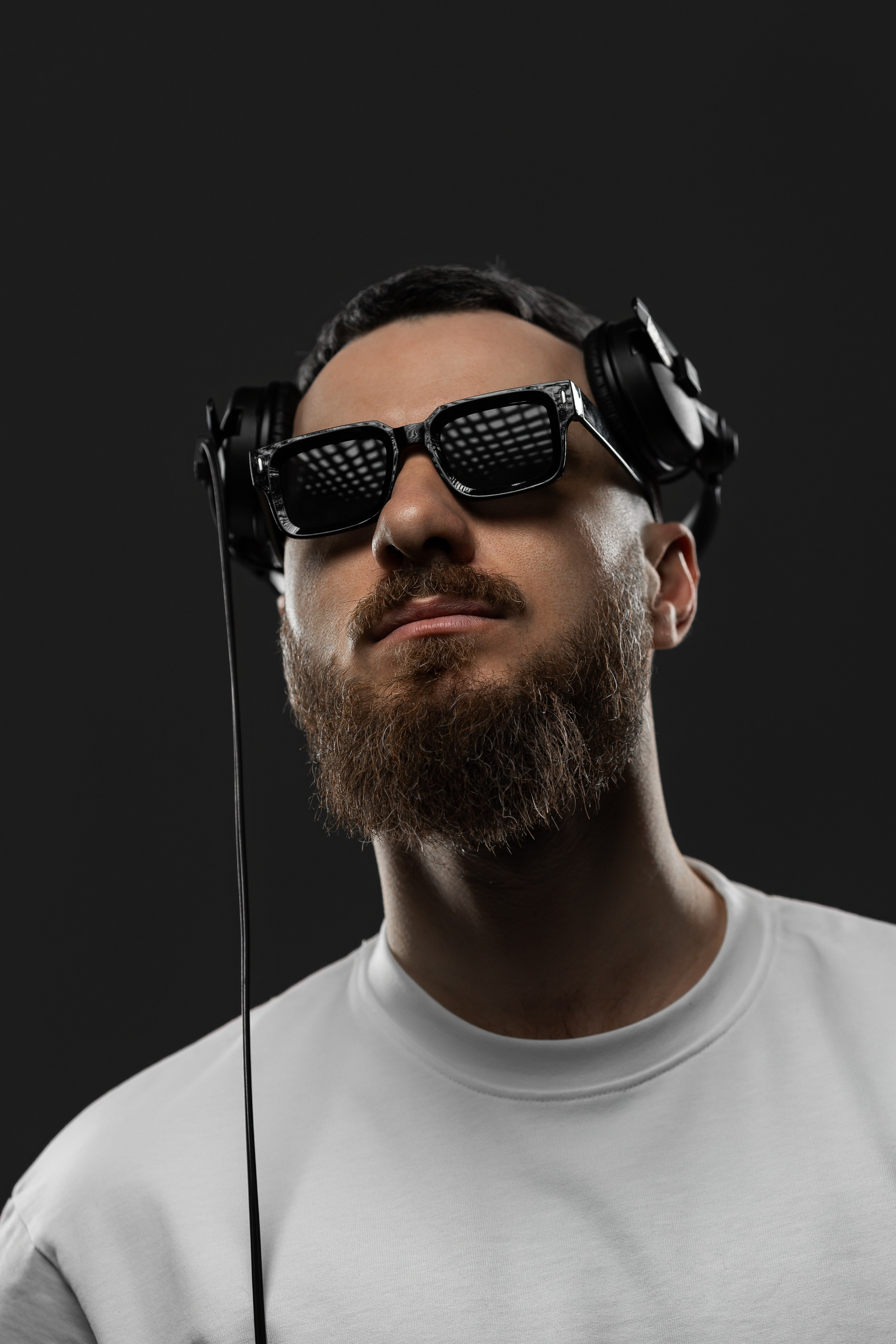 DMYTRO. PODDUBNYAK ANDREY PHOTOGRAPHER