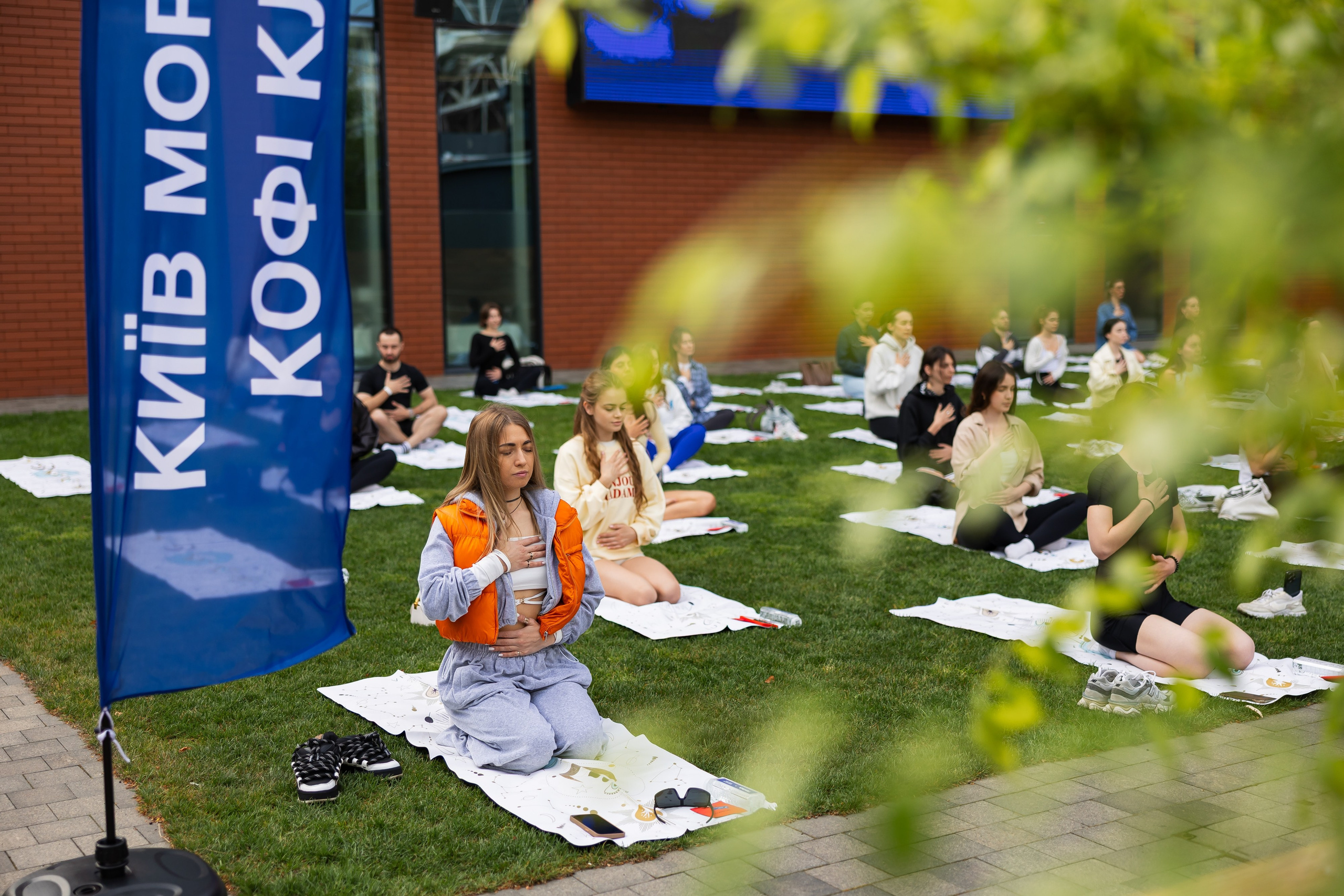 KYIV MORNING COFFEE CLUB. PODDUBNYAK ANDREY PHOTOGRAPHER