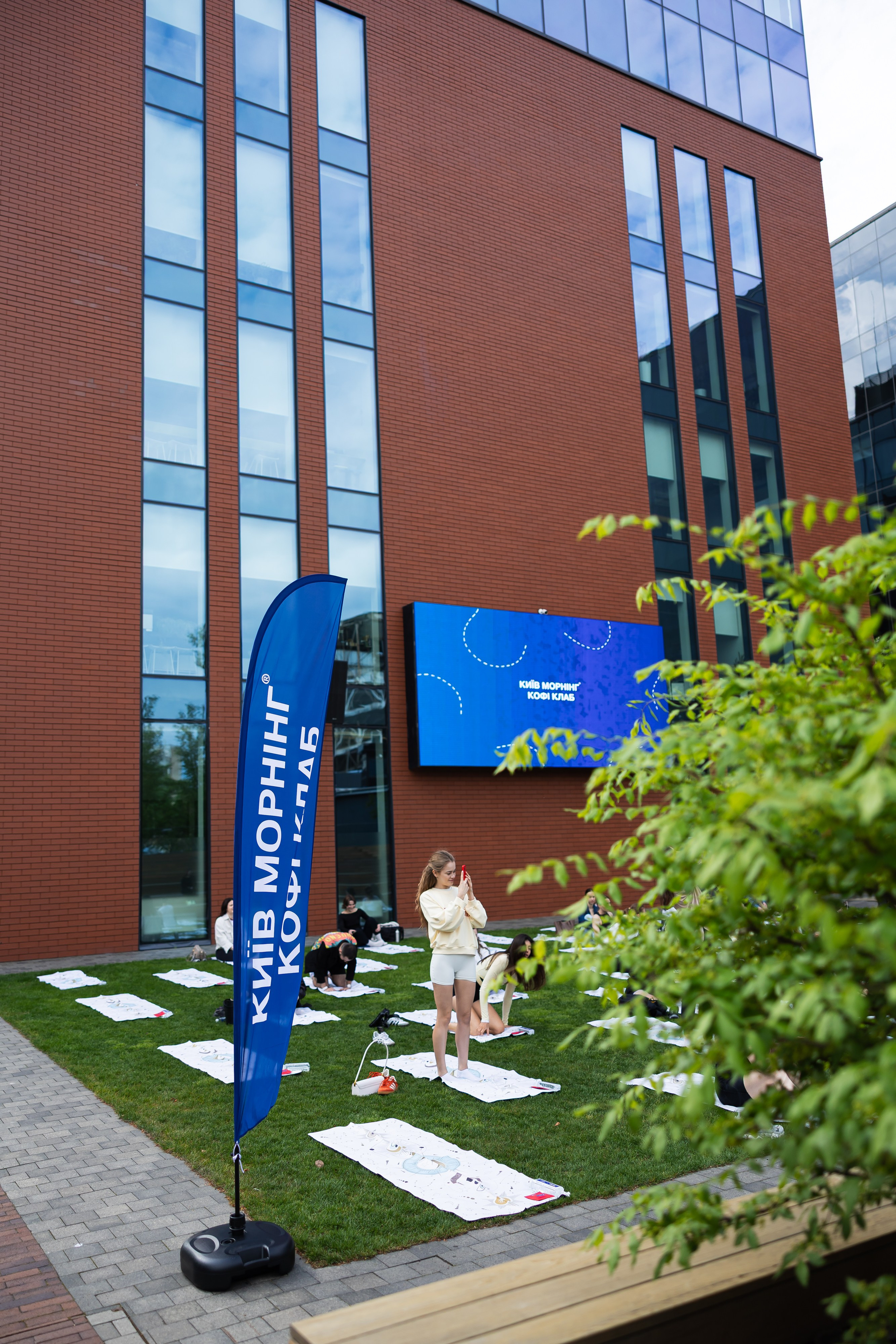 KYIV MORNING COFFEE CLUB. PODDUBNYAK ANDREY PHOTOGRAPHER