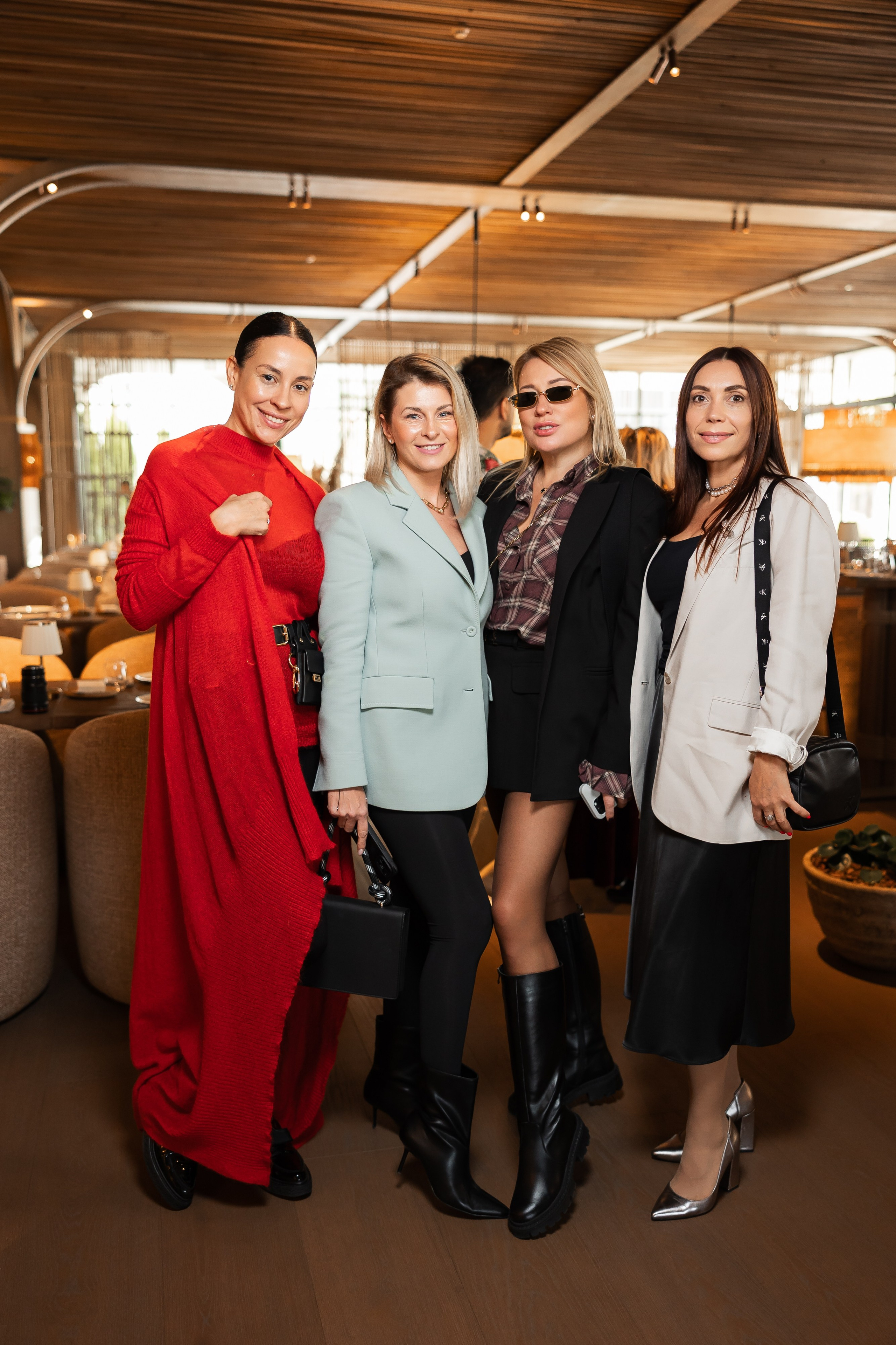 PRESENTATION OF QUEEN COUNTRY CLUB RESTAURANT. PODDUBNYAK ANDREY PHOTOGRAPHER