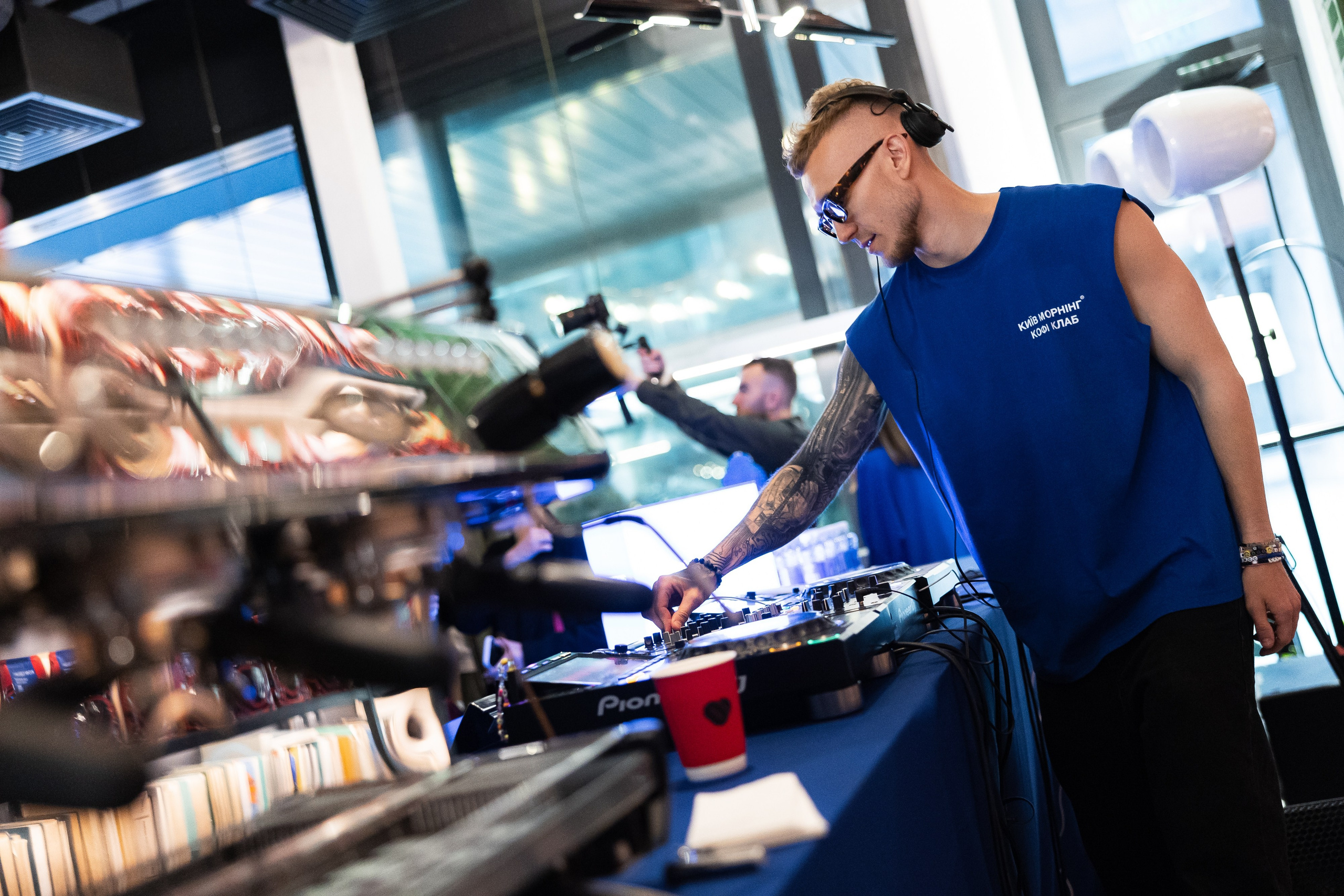 KYIV MORNING COFFEE CLUB. PODDUBNYAK ANDREY PHOTOGRAPHER