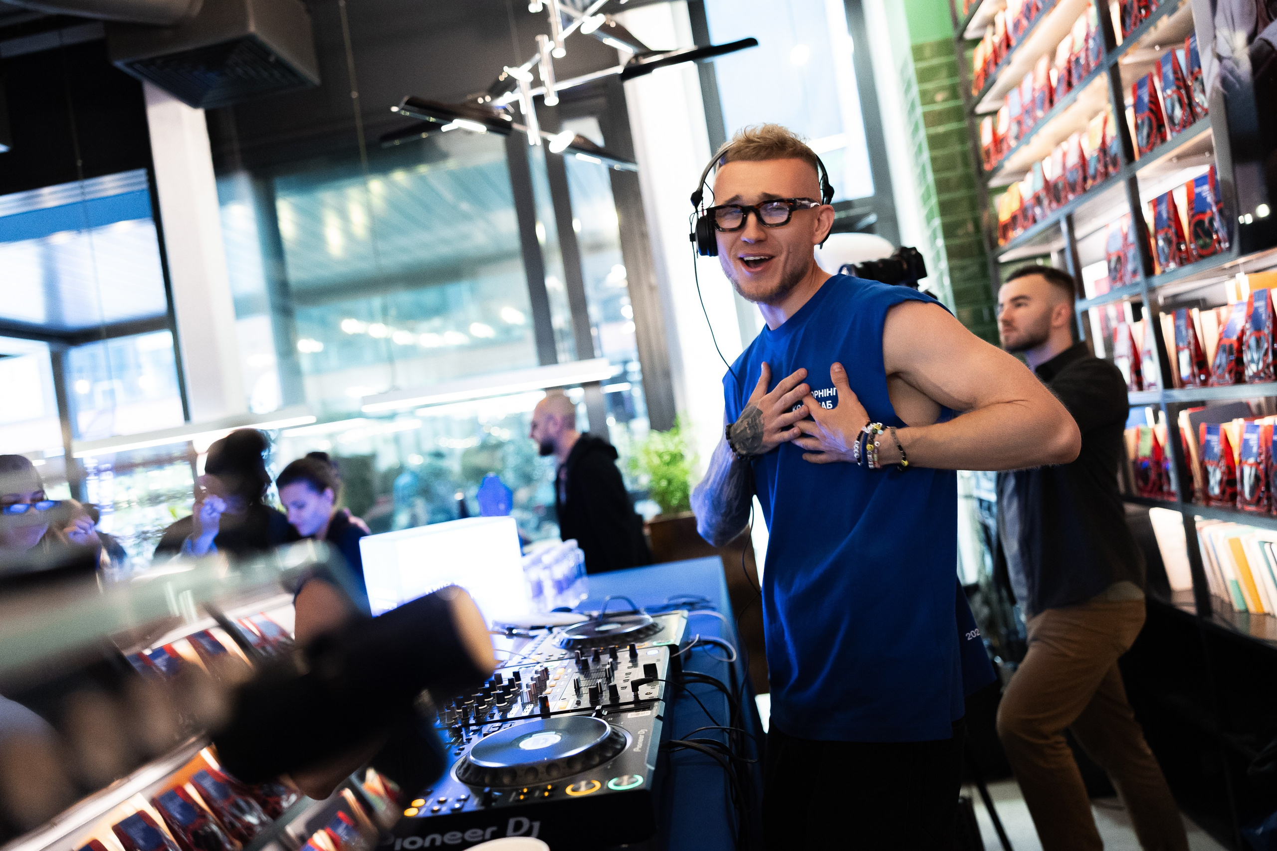 KYIV MORNING COFFEE CLUB. PODDUBNYAK ANDREY PHOTOGRAPHER