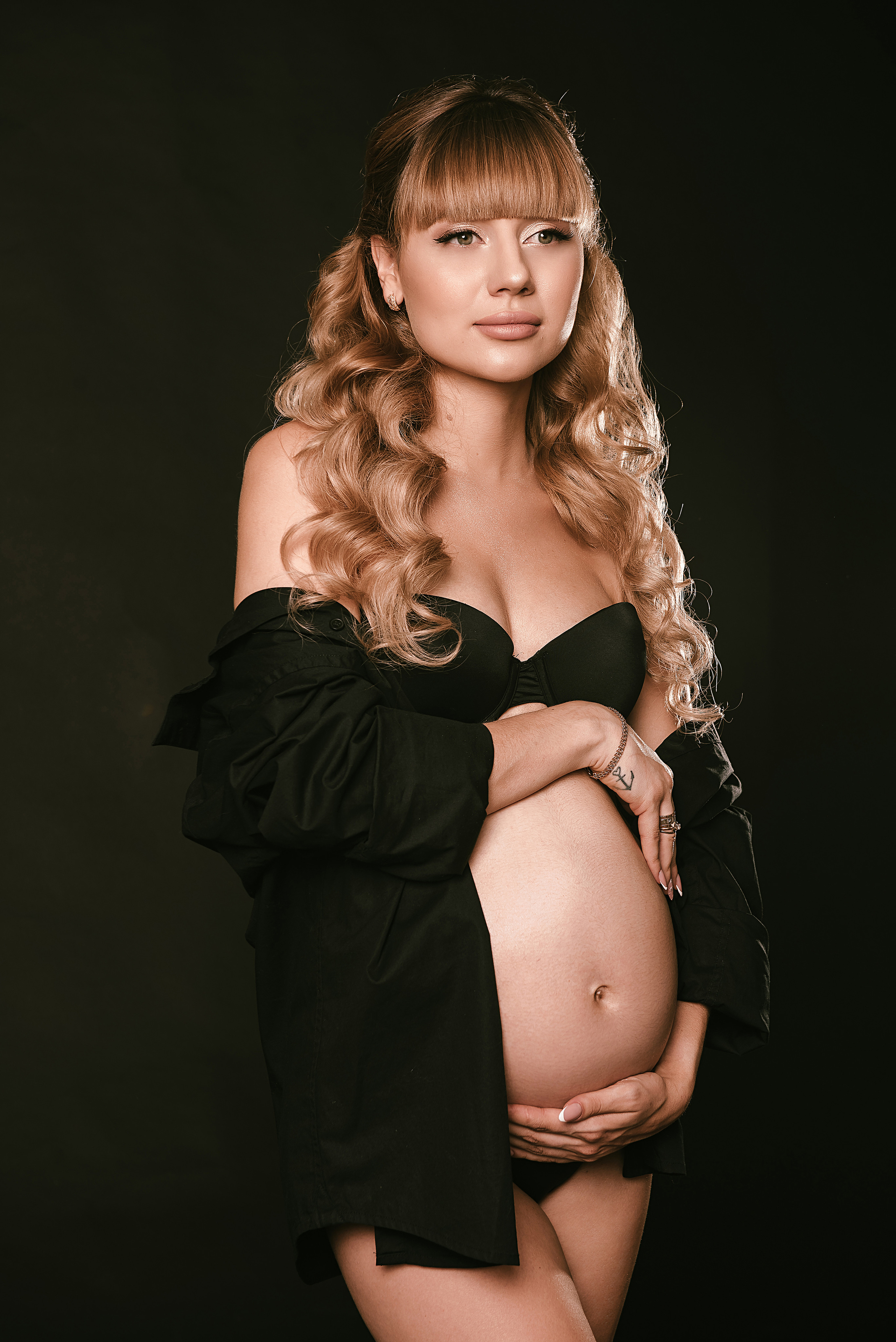 Фотосессия беременности в студии, на природе, дома. Свадебный и семейный фотограф в Германии, Пакош Валентина