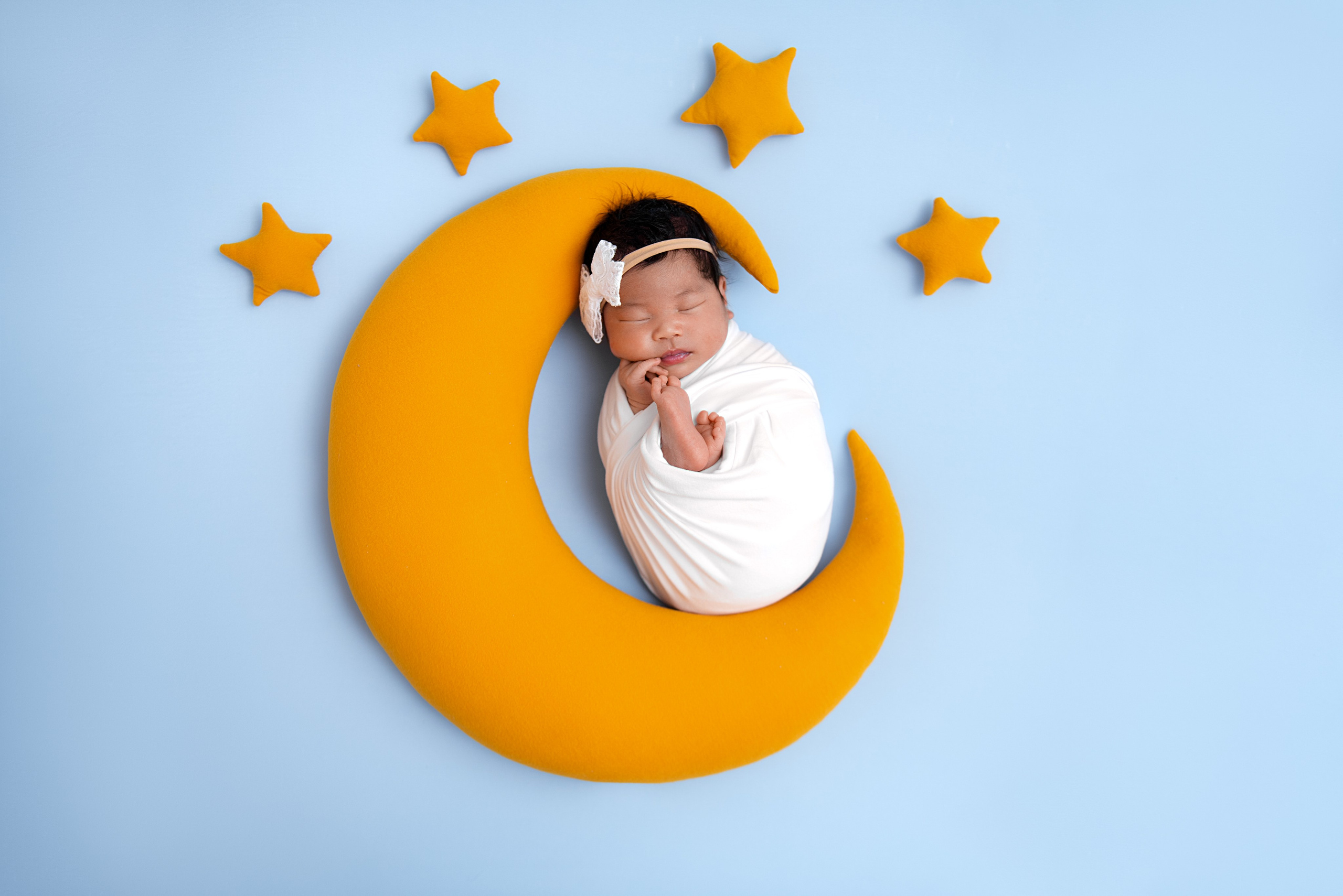 New Born. Familien, Hochzeiten, “Love Story”, portraits und reportage Fotografin in Deutschland