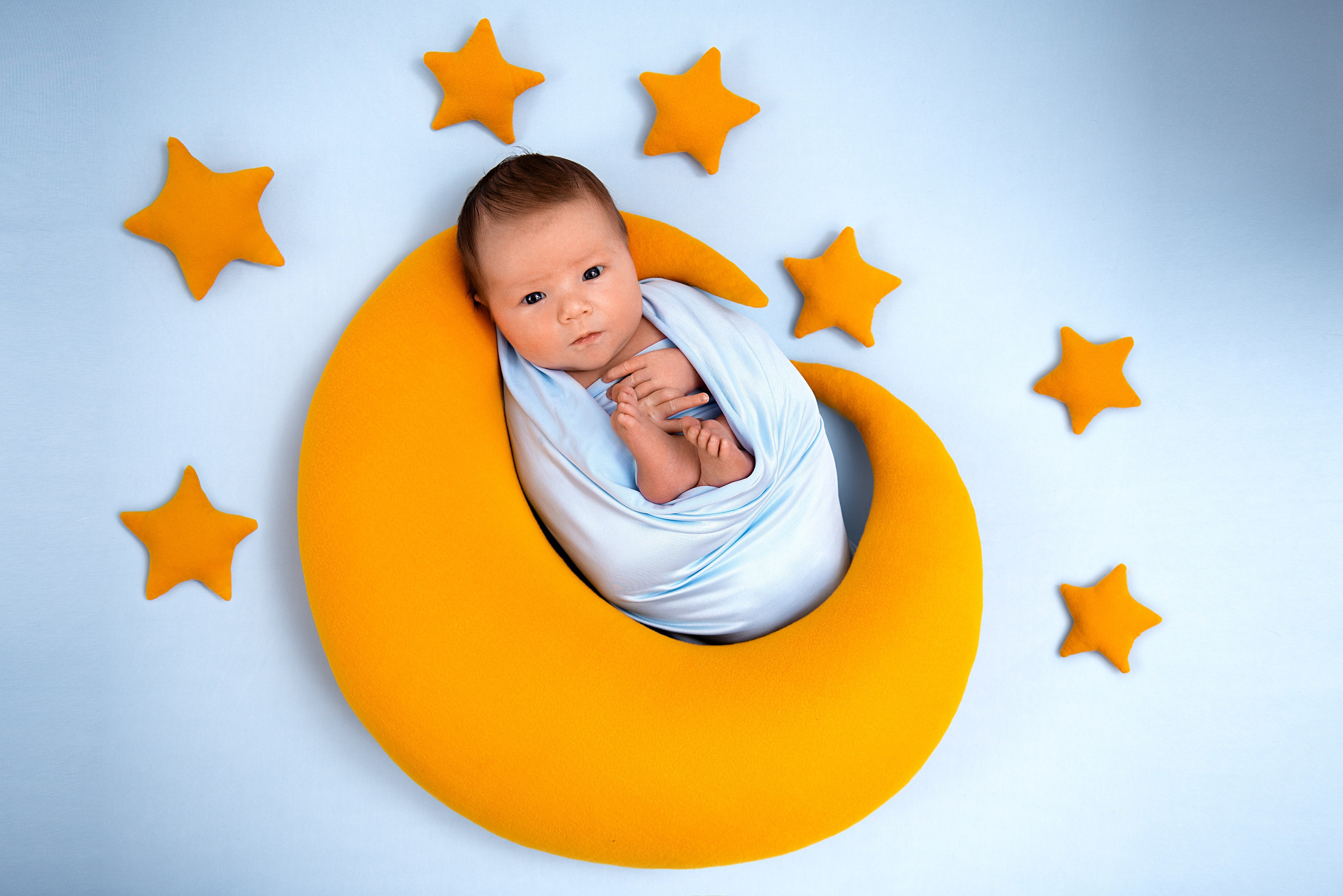 New Born. Familien, Hochzeiten, “Love Story”, portraits und reportage Fotografin in Deutschland