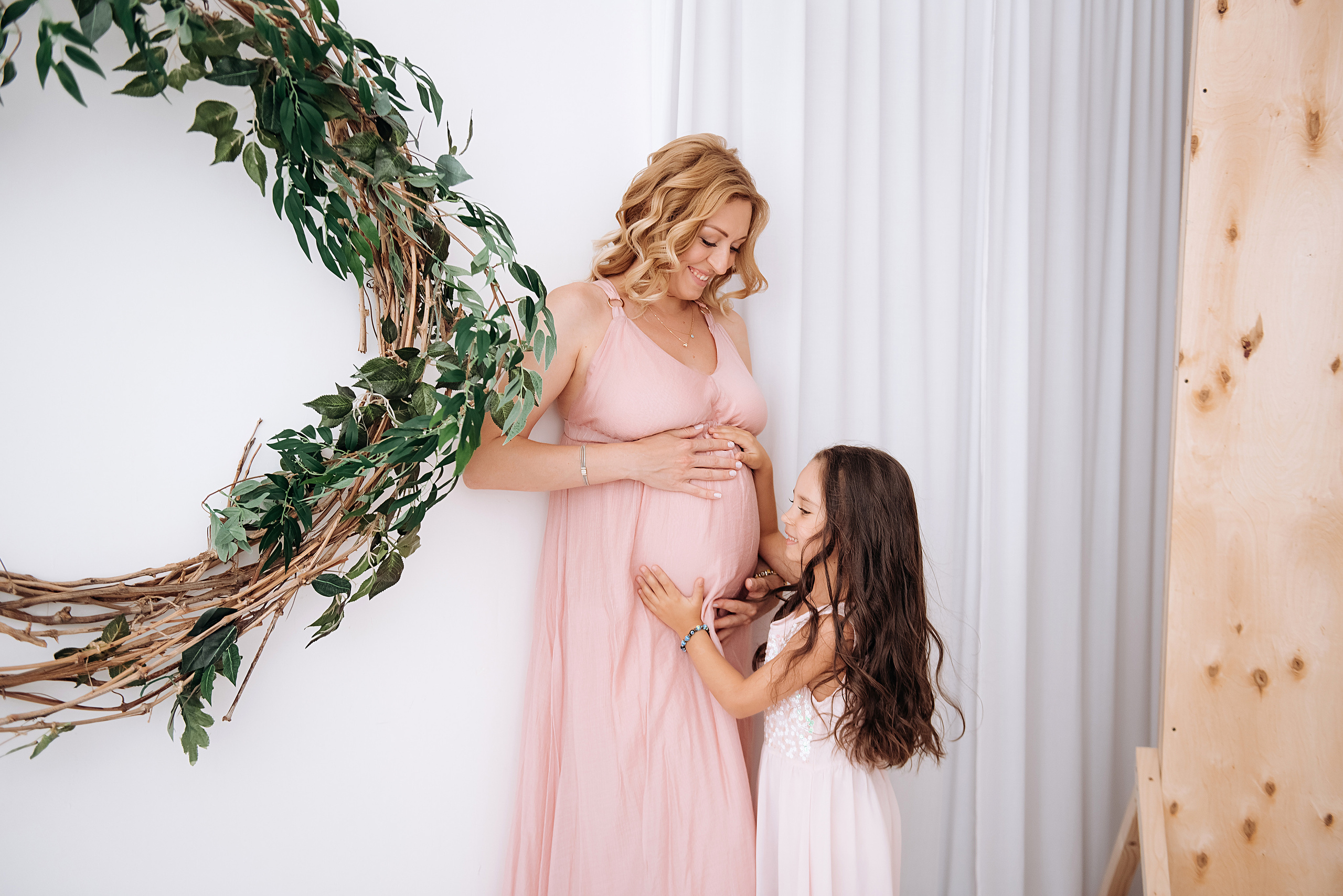 Фотосессия беременности в студии, на природе, дома. Свадебный и семейный фотограф в Германии, Пакош Валентина