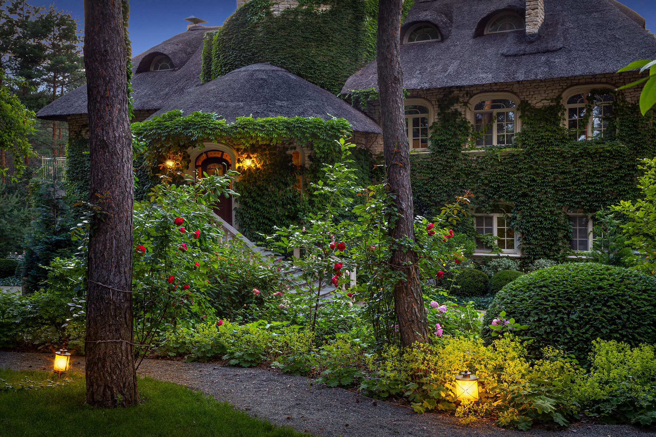 Фотосессия частного сада в французском стиле под Киевом. Фотограф ландшафтных садов и интерьеров Елена Шавловская, Нидерланды