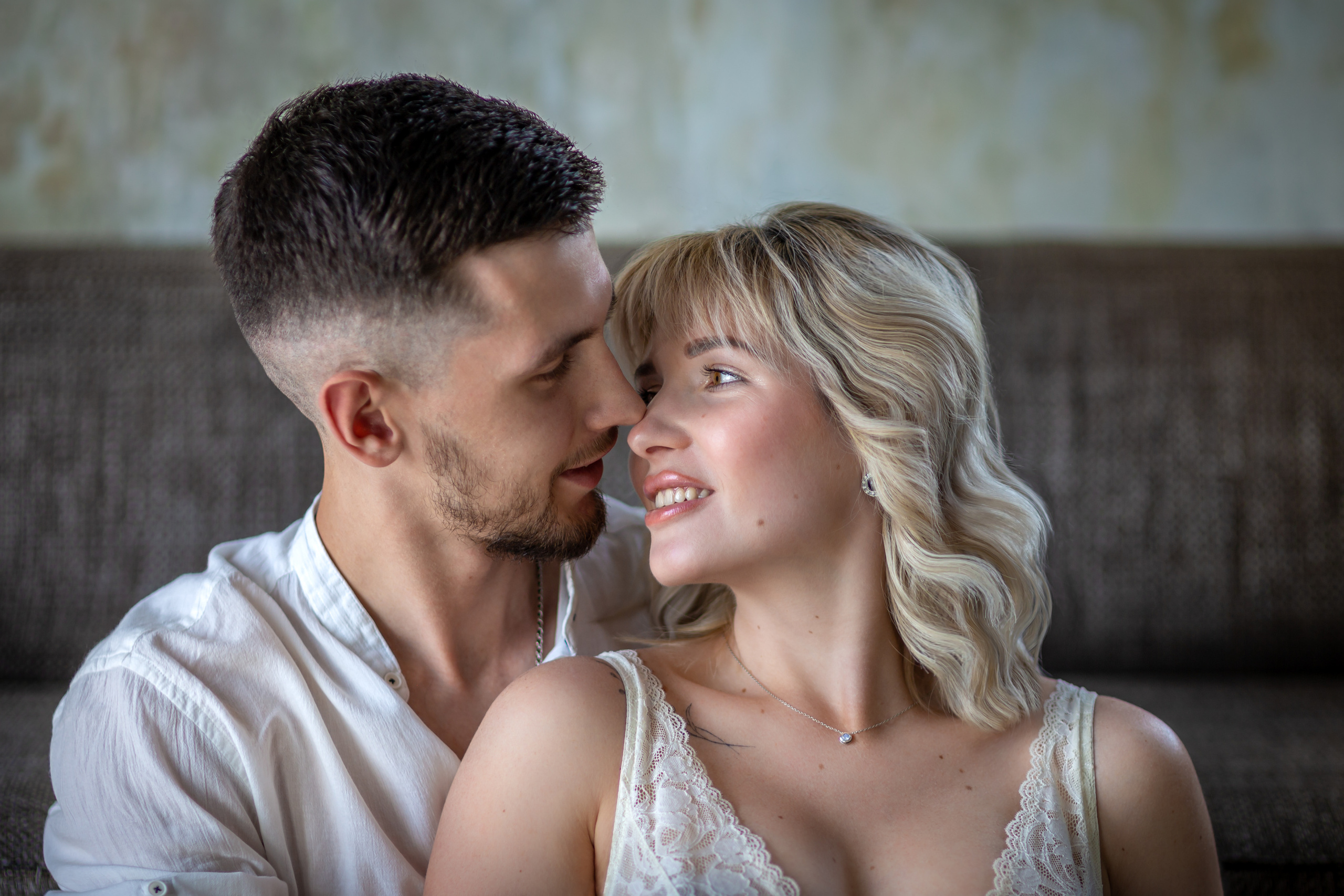 Waiting for a new life, Sasha & Slava. Garden and interior photographer Elena Shavlovska, Netherlands